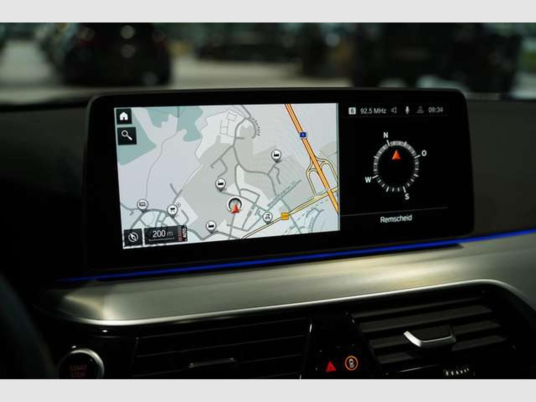 BMW 530 d xD Limousine 2.H *GSD*HUD*ACC*AHK*Memory (2021) - Photo 34