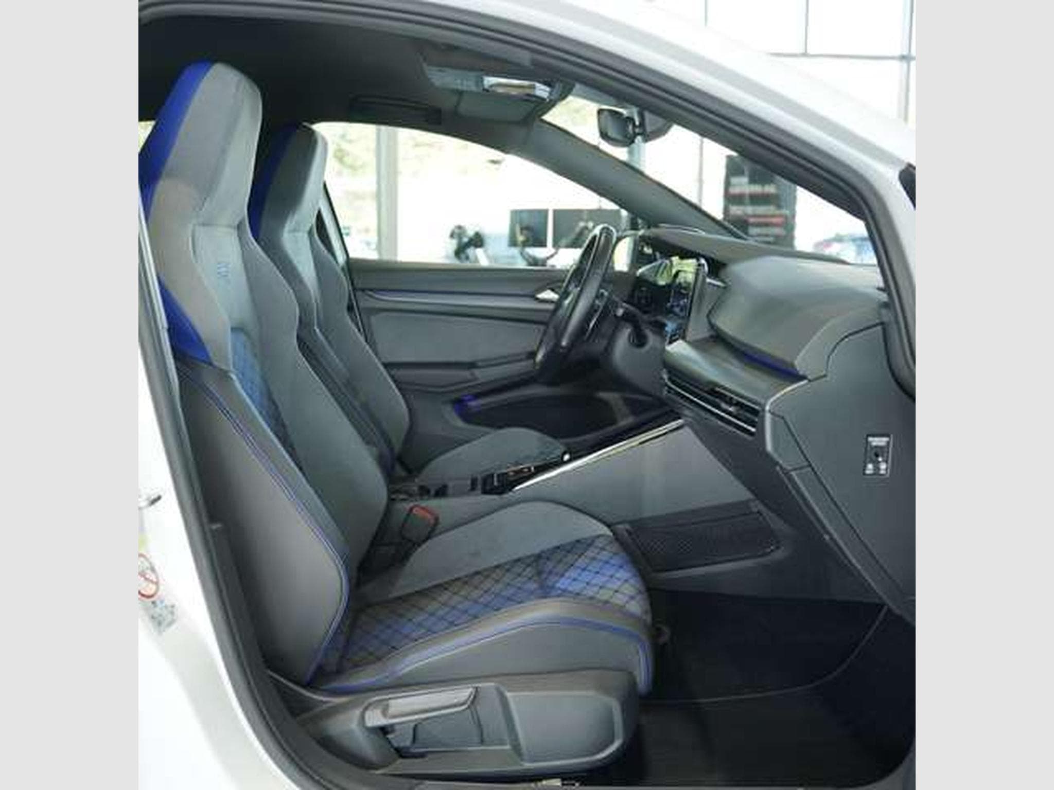 VW Golf R 4M Performance *2.H *19 *AKRA*Matrix*H&K (2022) - Photo 16