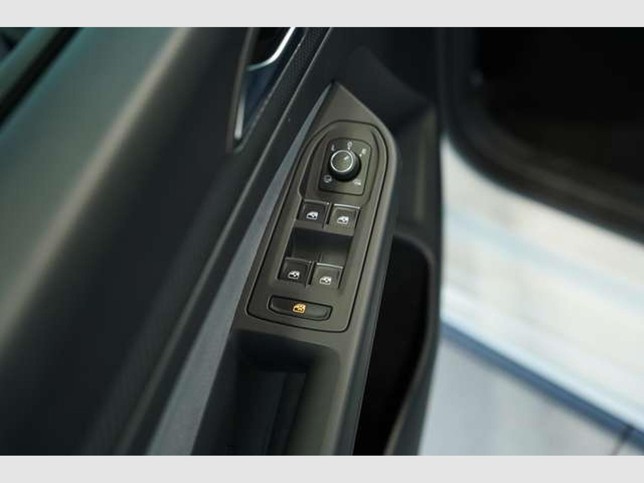 VW Golf R 4M Performance *2.H *19 *AKRA*Matrix*H&K (2022) - Photo 26