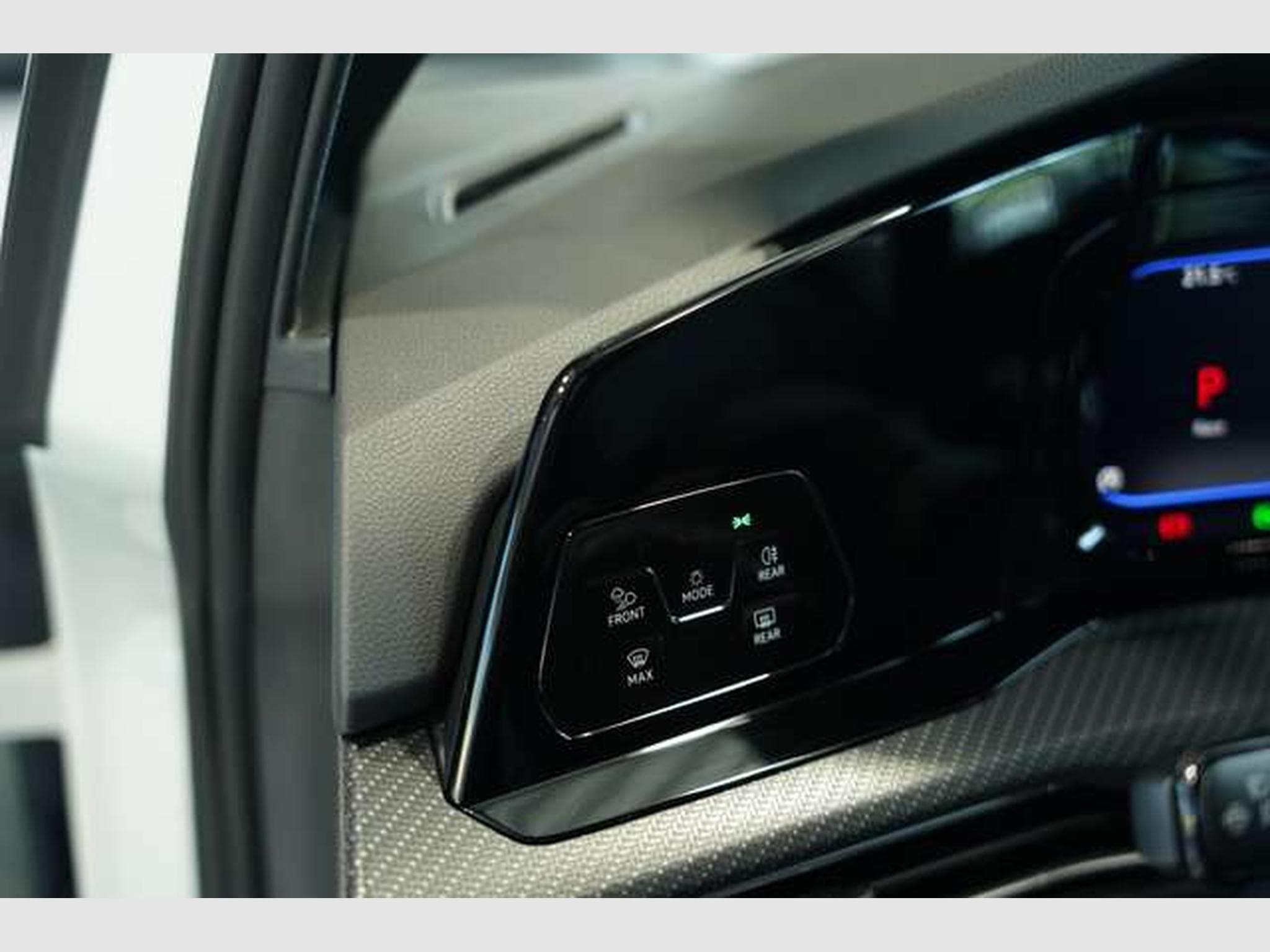 VW Golf R 4M Performance *2.H *19 *AKRA*Matrix*H&K (2022) - Photo 28