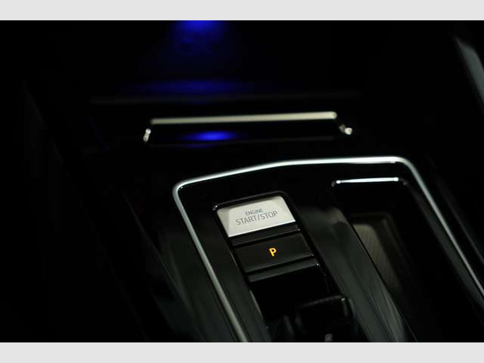 VW Golf R 4M Performance *2.H *19 *AKRA*Matrix*H&K (2022) - Photo 33