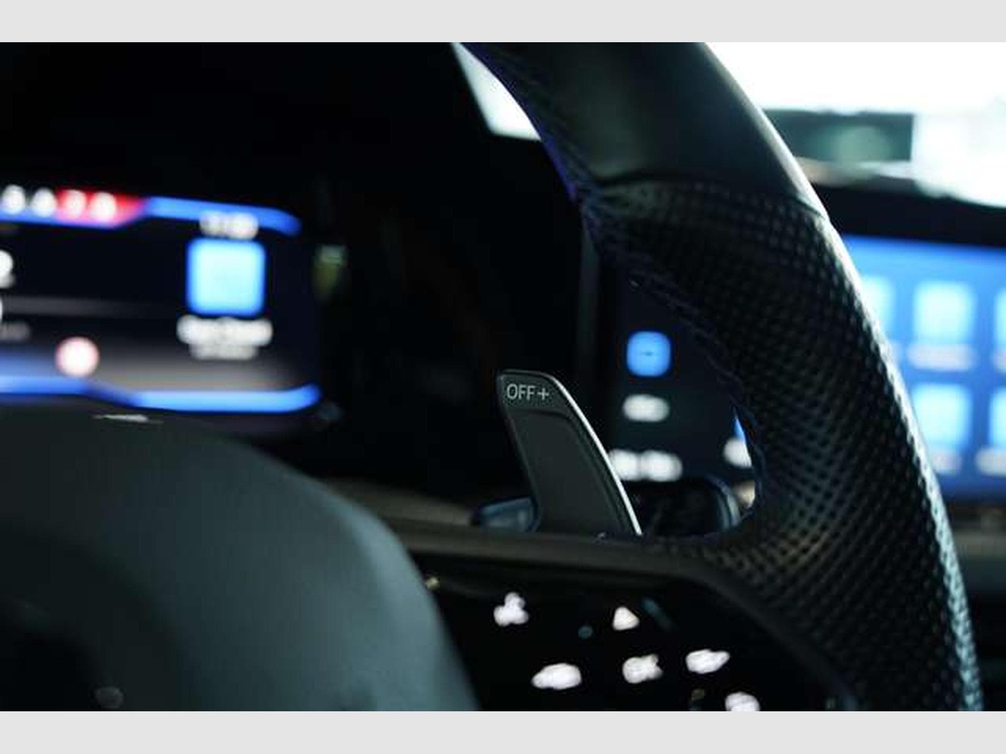 VW Golf R 4M Performance *2.H *19 *AKRA*Matrix*H&K (2022) - Photo 45
