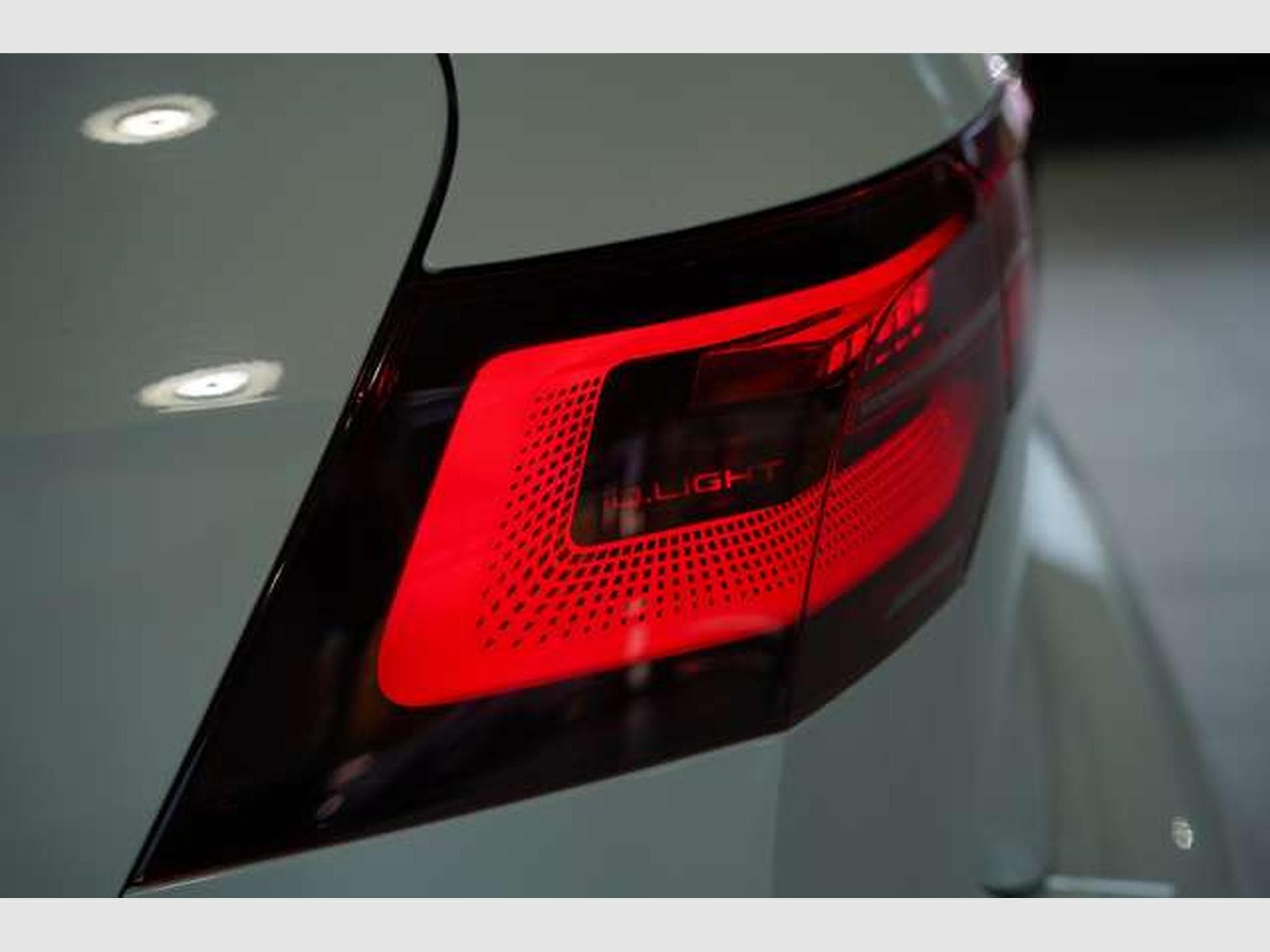 VW Golf R 4M Performance *2.H *19 *AKRA*Matrix*H&K (2022) - Photo 46