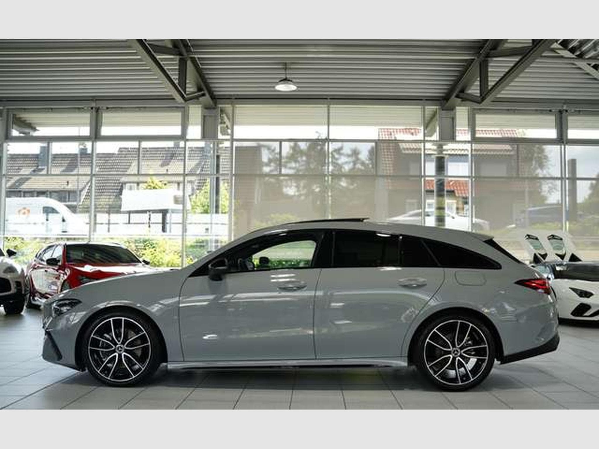 Mercedes CLA 200 d AMG Line 1H *Pano *Memo (2025) - Photo 10