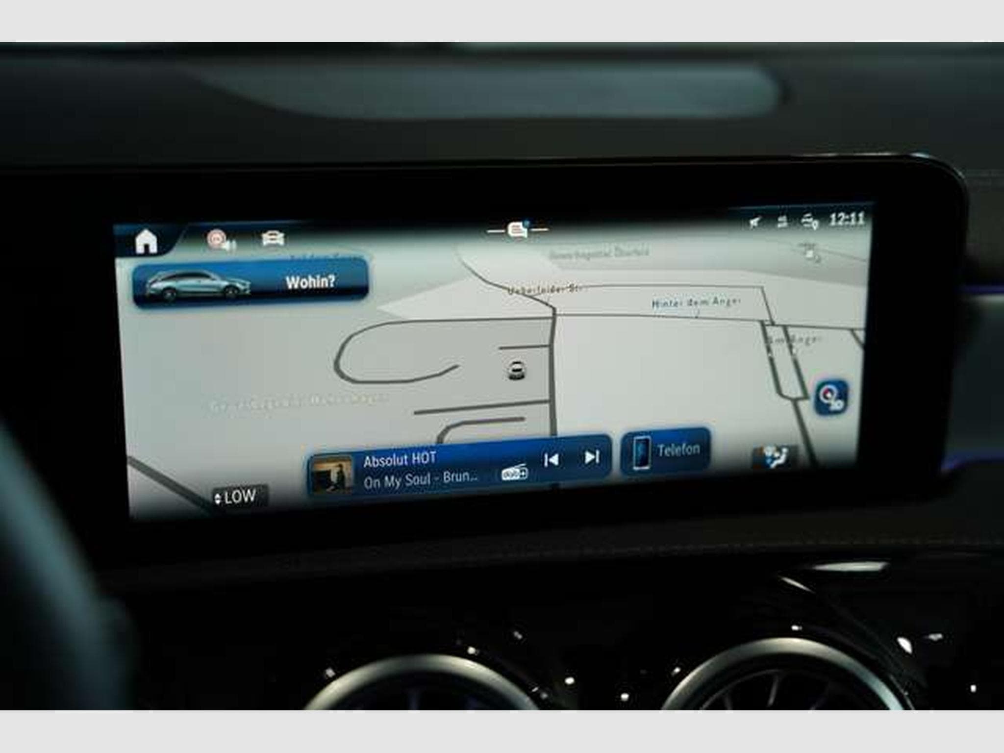 Mercedes CLA 200 d AMG Line 1H *Pano *Memo (2025) - Photo 36