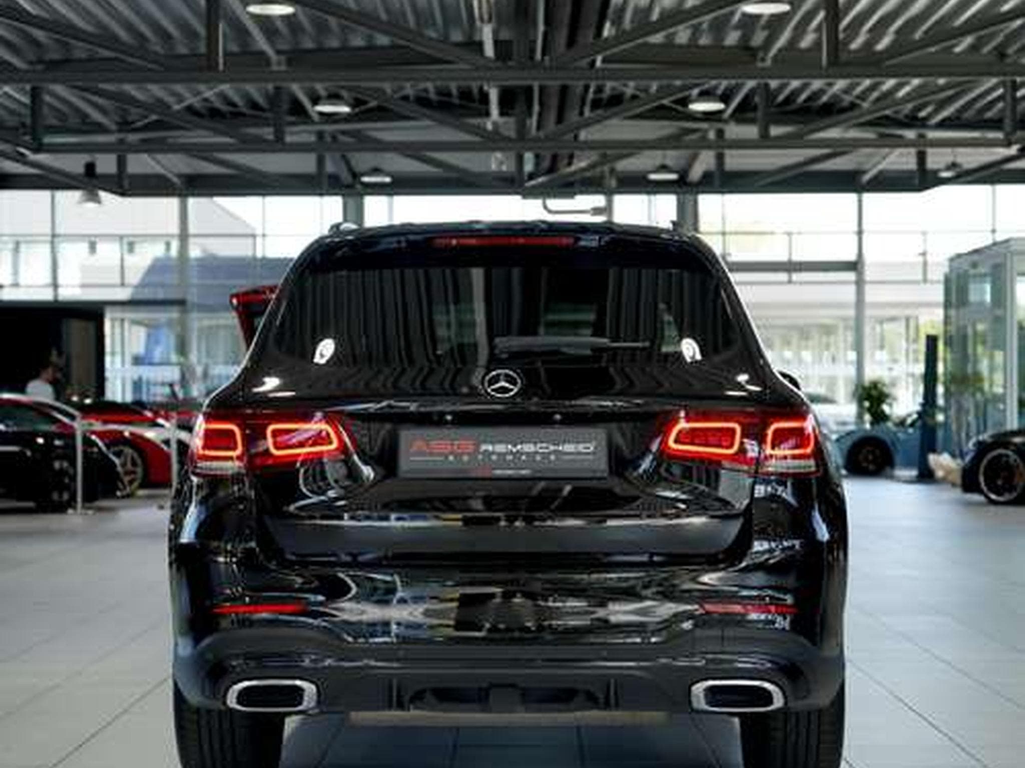 Mercedes GLC 300 4M AMG Line *2.H *Pano *MwSt *Night *AHK (2022) - Photo 9