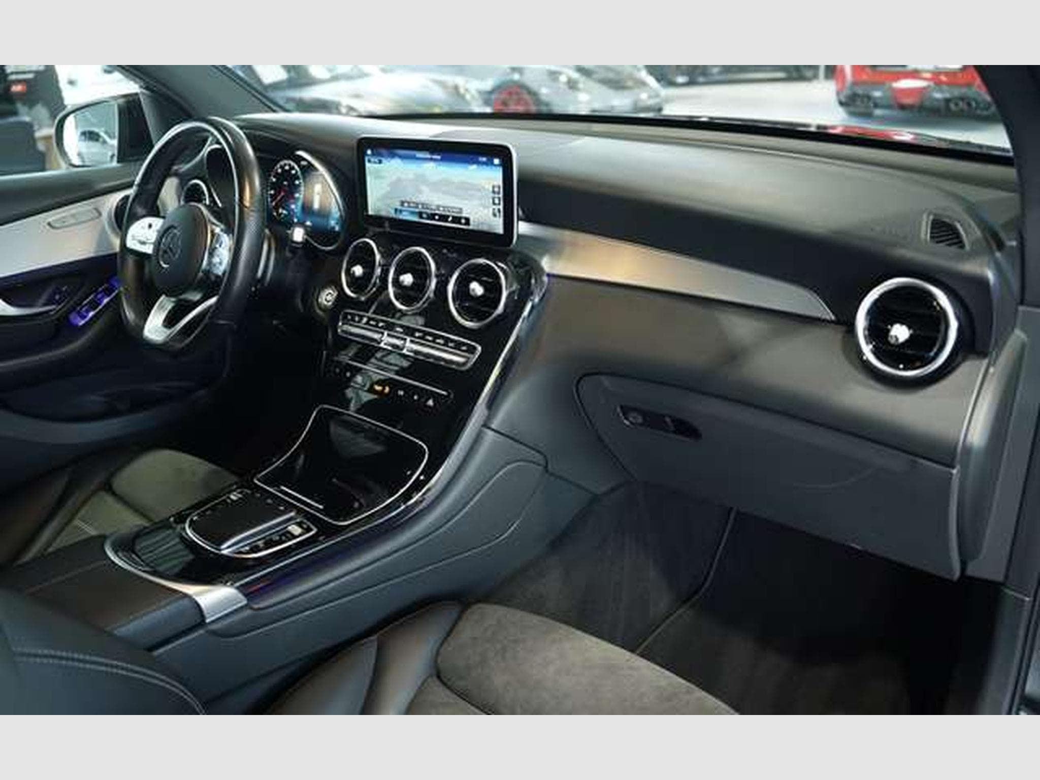 Mercedes GLC 300 4M AMG Line *2.H *Pano *MwSt *Night *AHK (2022) - Photo 17