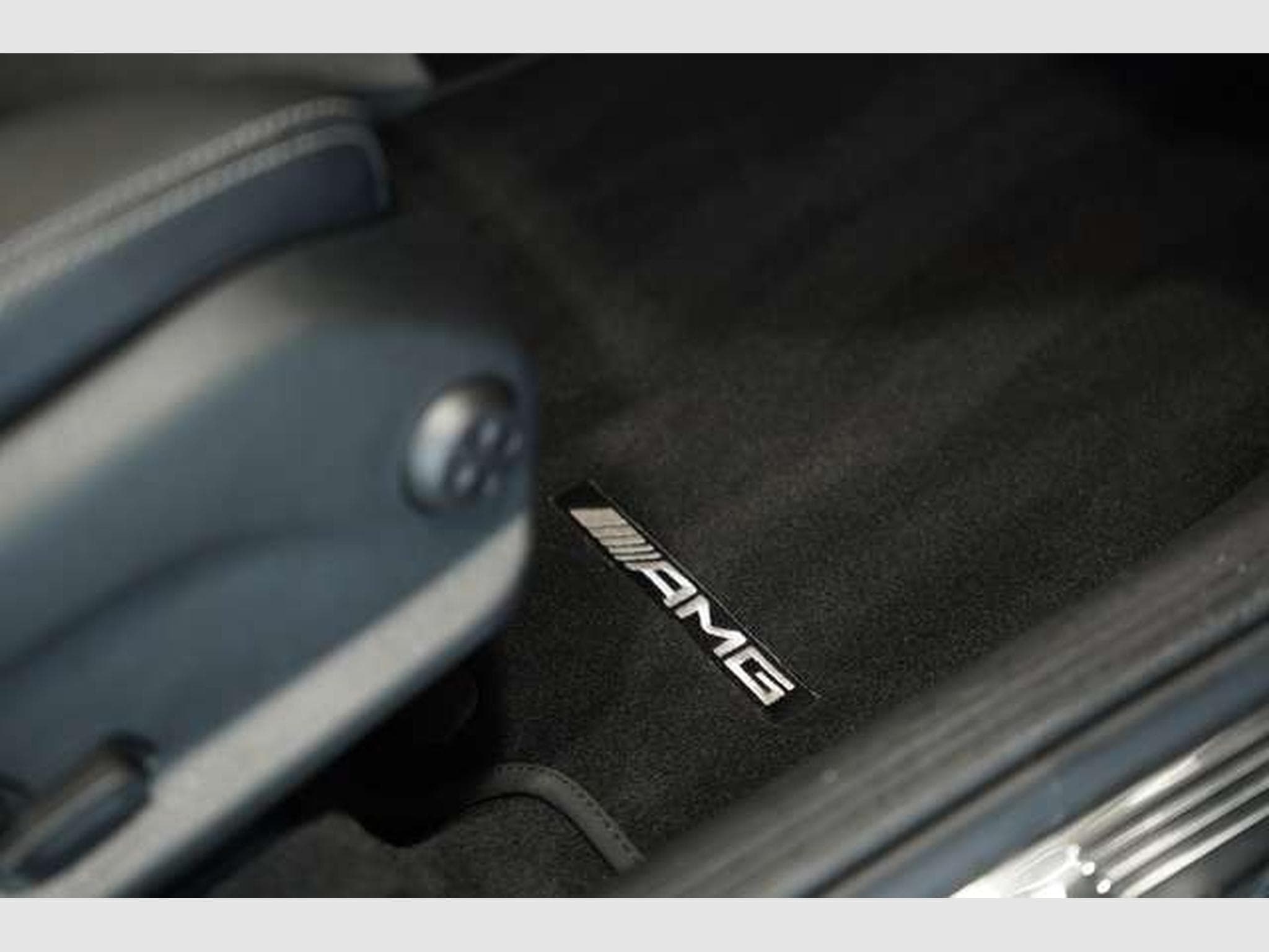 Mercedes GLC 300 4M AMG Line *2.H *Pano *MwSt *Night *AHK (2022) - Photo 16