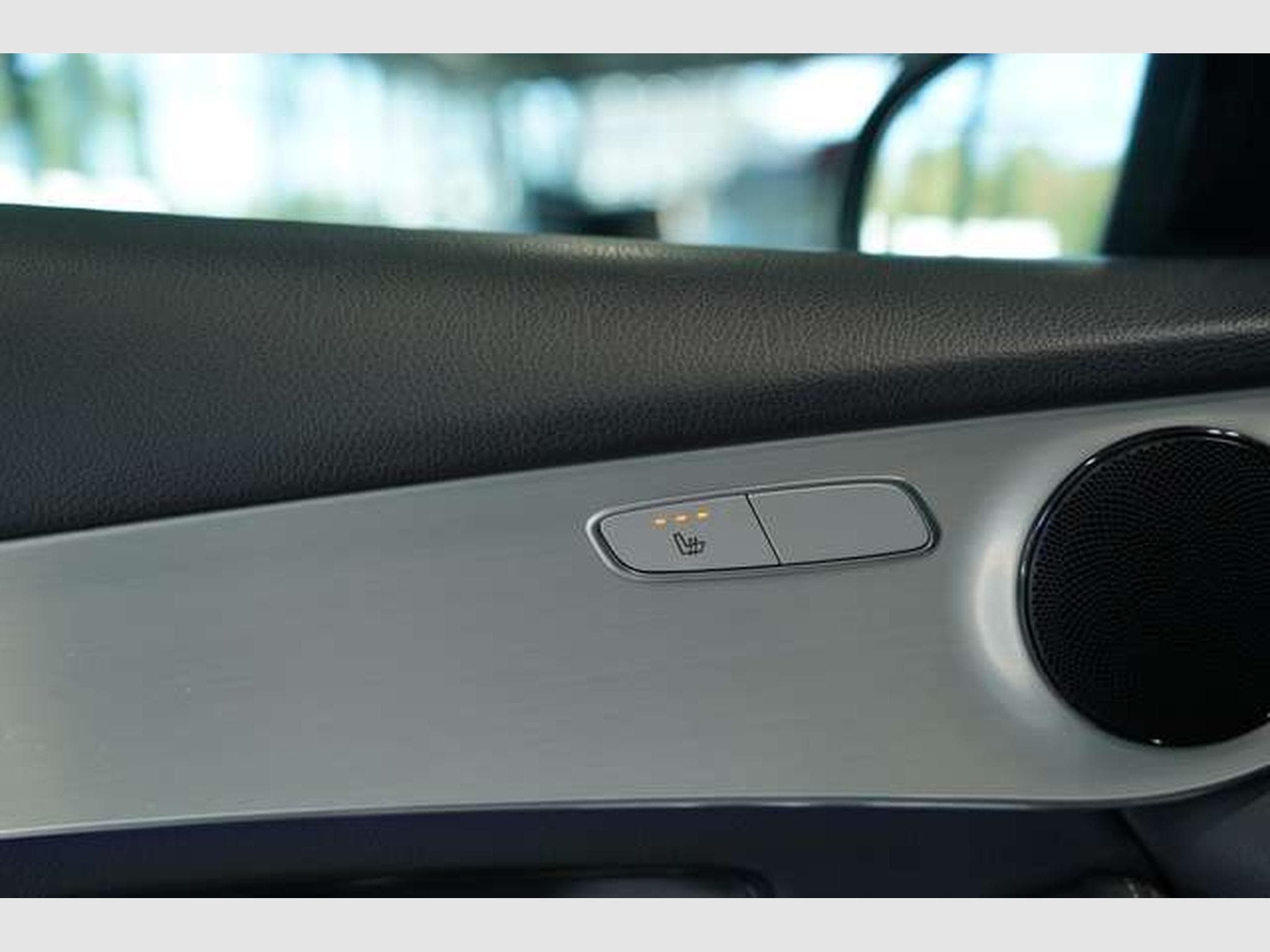 Mercedes GLC 300 4M AMG Line *2.H *Pano *MwSt *Night *AHK (2022) - Photo 24