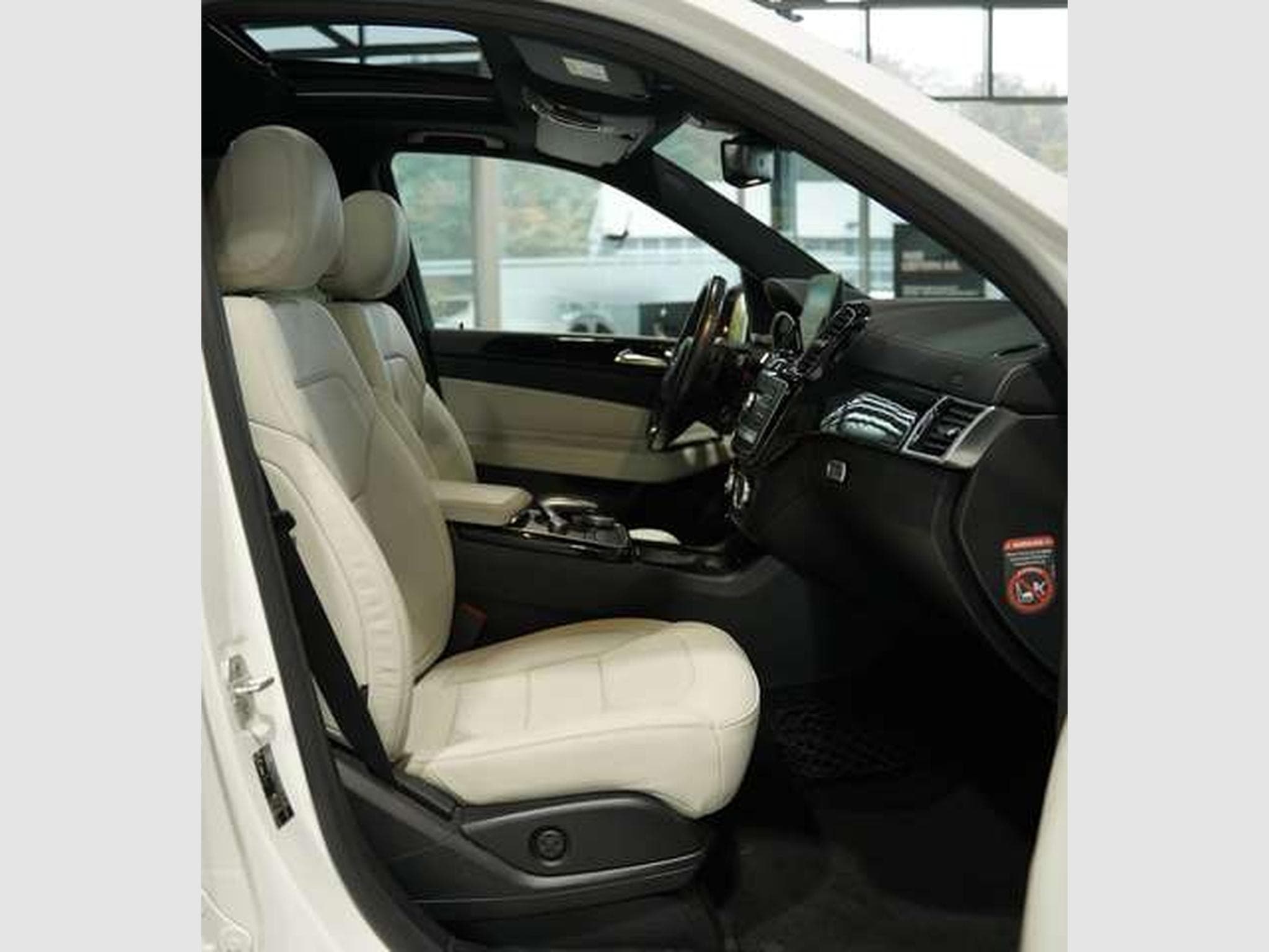 Mercedes GLE 350 d 4M 9G-Tr. AMG Line *Pano *Luft *HK * (2017) - Photo 12