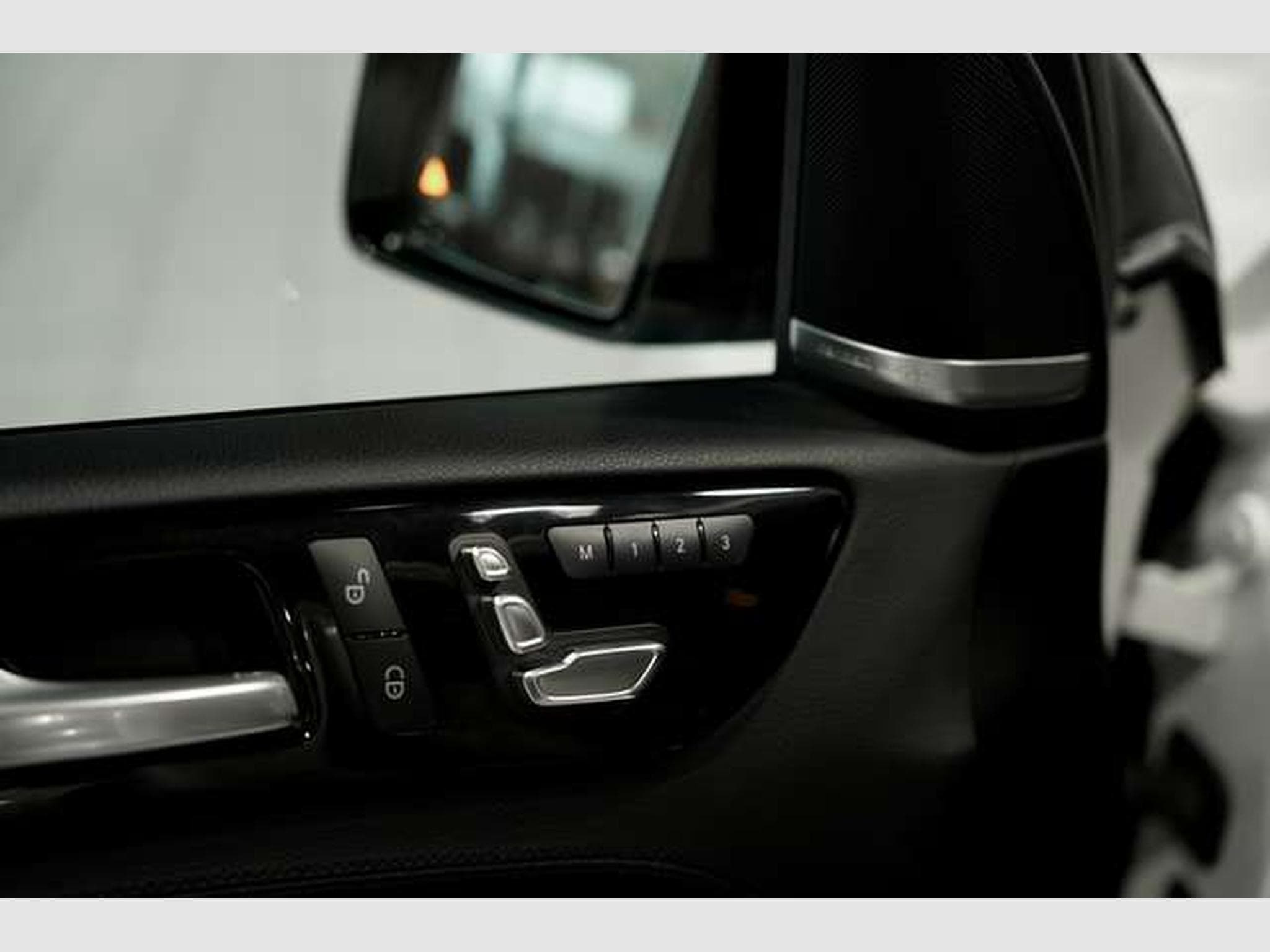 Mercedes GLE 350 d 4M 9G-Tr. AMG Line *Pano *Luft *HK * (2017) - Photo 21