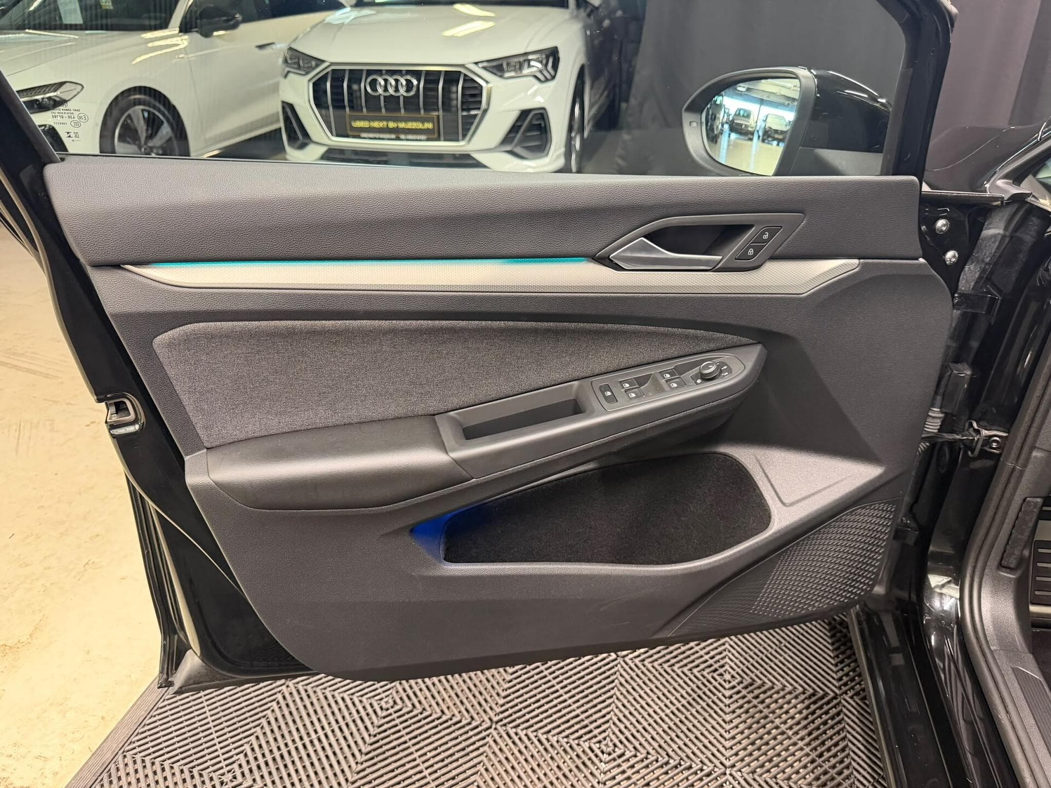 VW Golf Life Move 1.0 (2024) - Photo 8