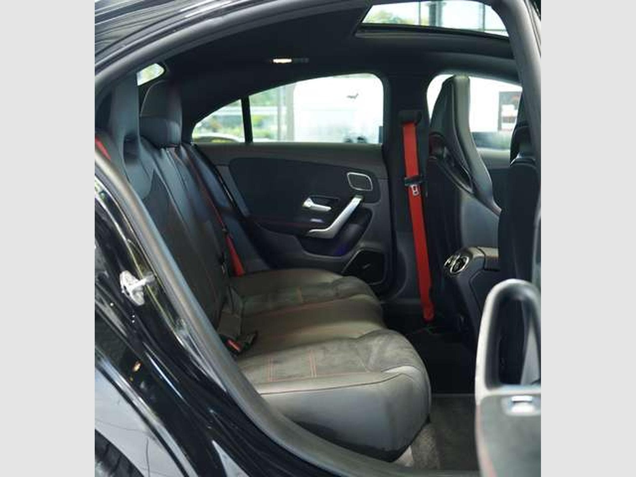 Mercedes CLA 45 AMG S 4M 1.H *19*BURM*Pano*Schale*Aerody (2022) - Photo 24