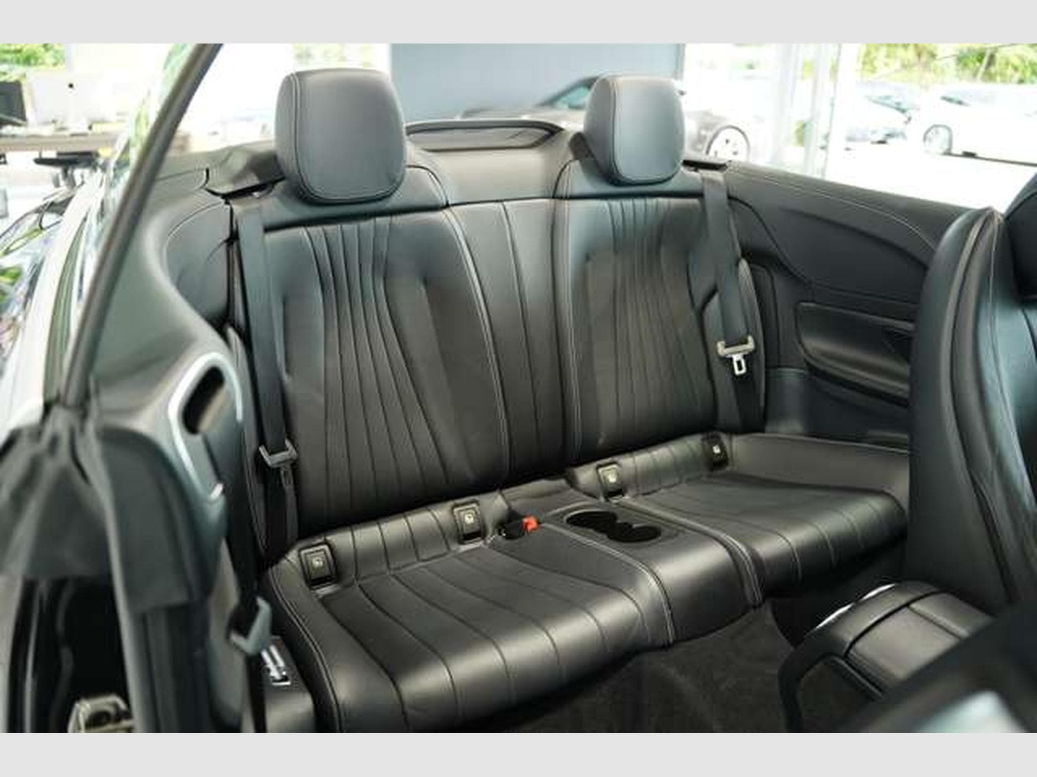 Mercedes E 450 4M AMG Line Cabrio 2.H *19 *Airscarf*Wide (2019) - Photo 21
