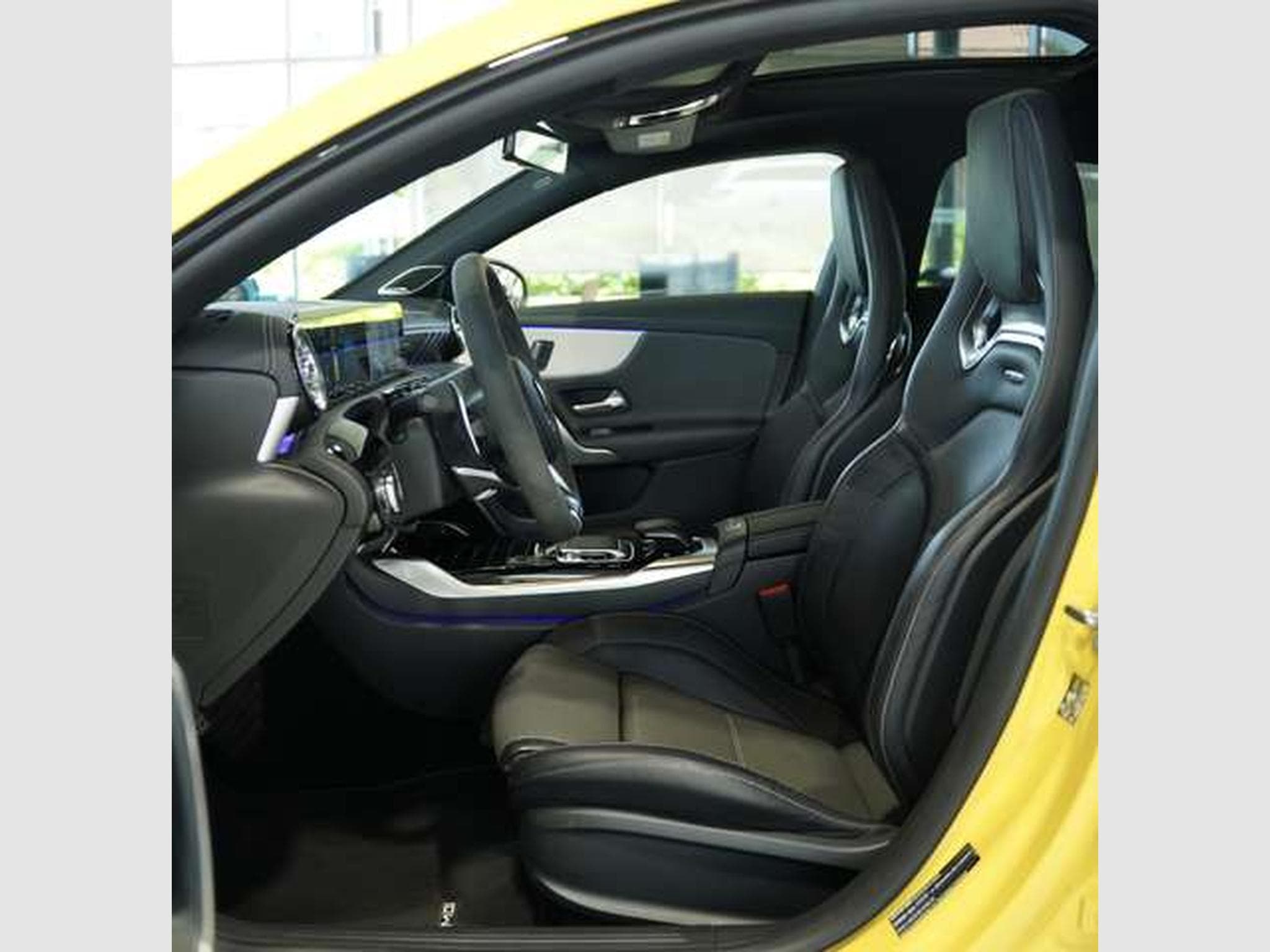 Mercedes CLA 45 AMG S 4M *2.H *Schale*Pano (2020) - Photo 27