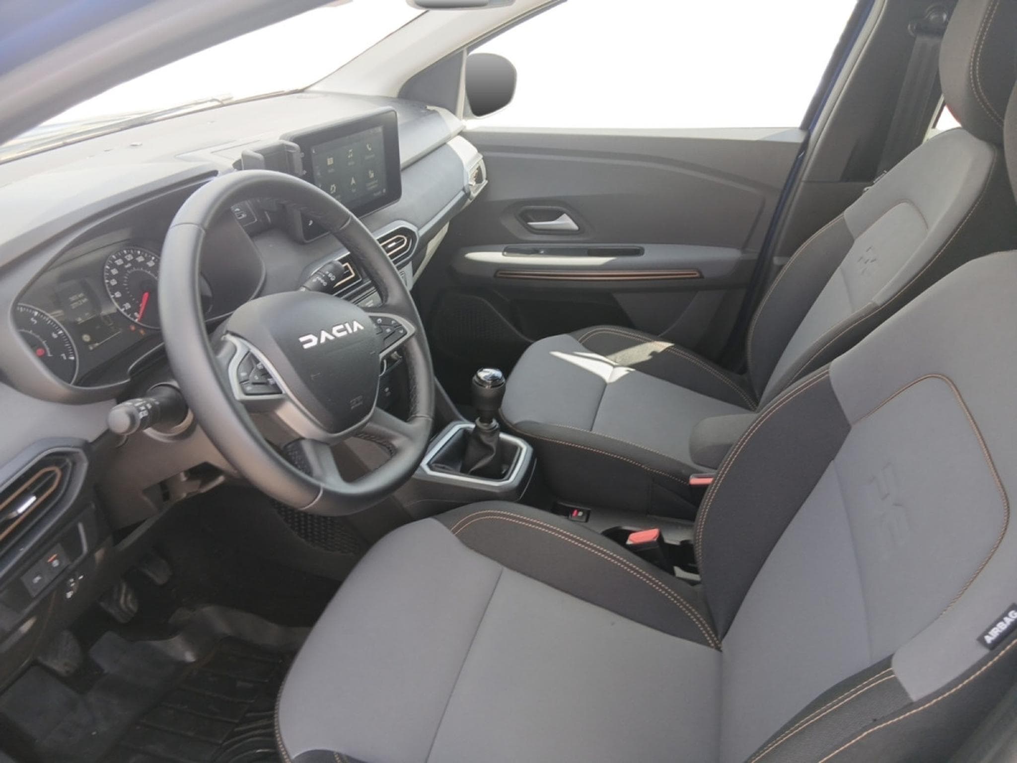 Dacia Sandero STEPWAY EXTREME+ ECO-G 100 (2026) - Photo 8