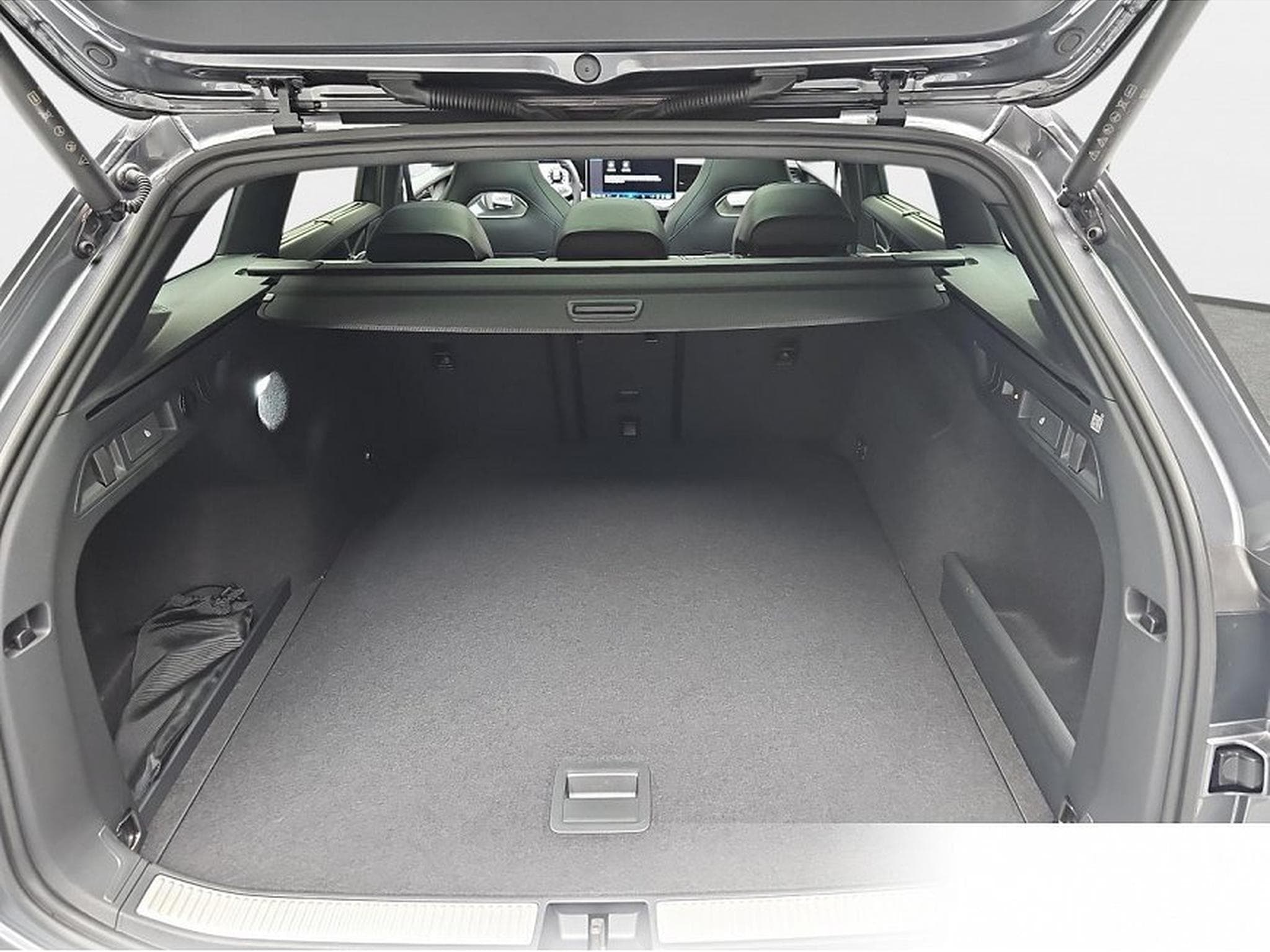 VW Passat (2026) - Photo 13