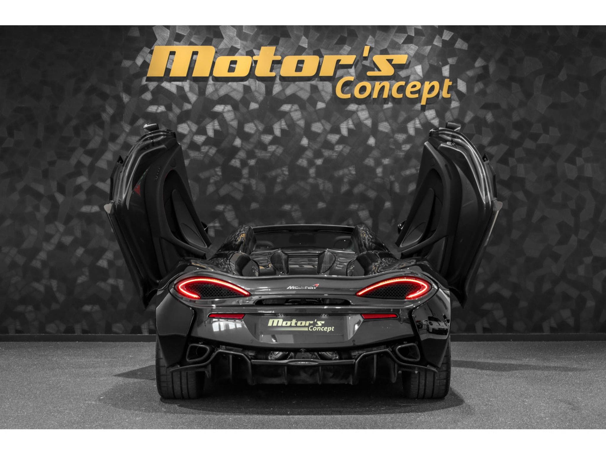 McLaren 570S Spider 3.8 V8 - FIRE BLACK (2018) - Photo 5