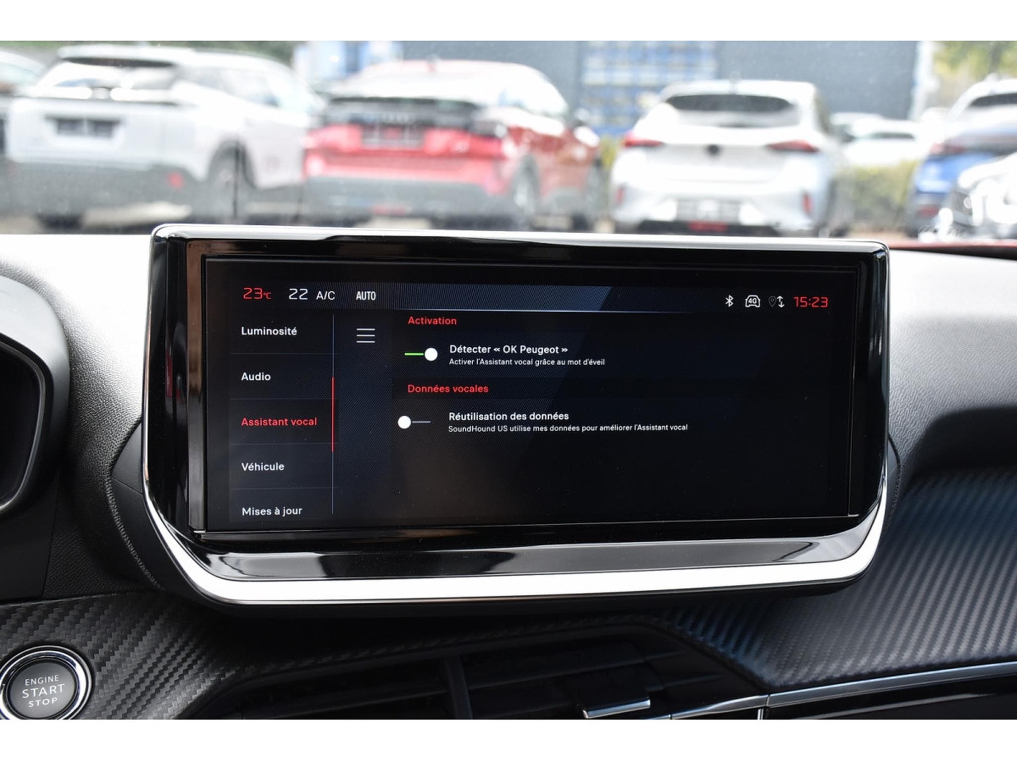 Peugeot 2008 1.2 Allure ACC GPS LANE SIDE REGUL CAM 360 1° MAIN (2025) - Foto 13