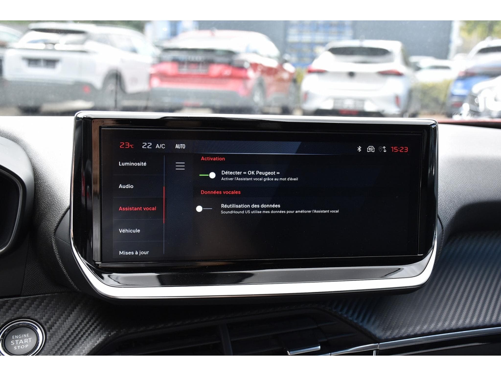 Peugeot 2008 1.2 Allure ACC GPS LANE SIDE REGUL CAM 360 1° MAIN (2025) - Foto 13