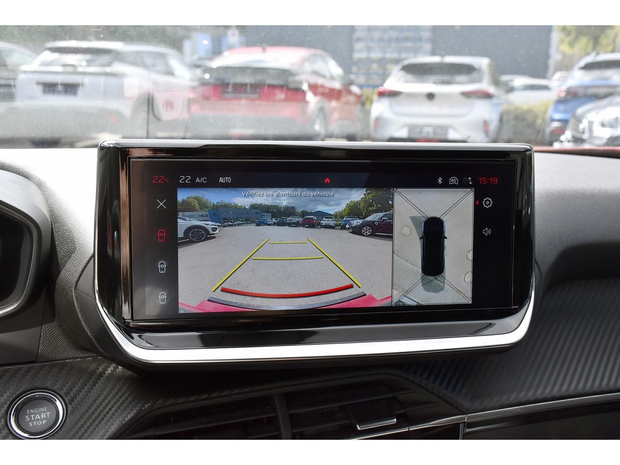 Peugeot 2008 1.2 Allure ACC GPS LANE SIDE REGUL CAM 360 1° MAIN (2025) - Foto 20