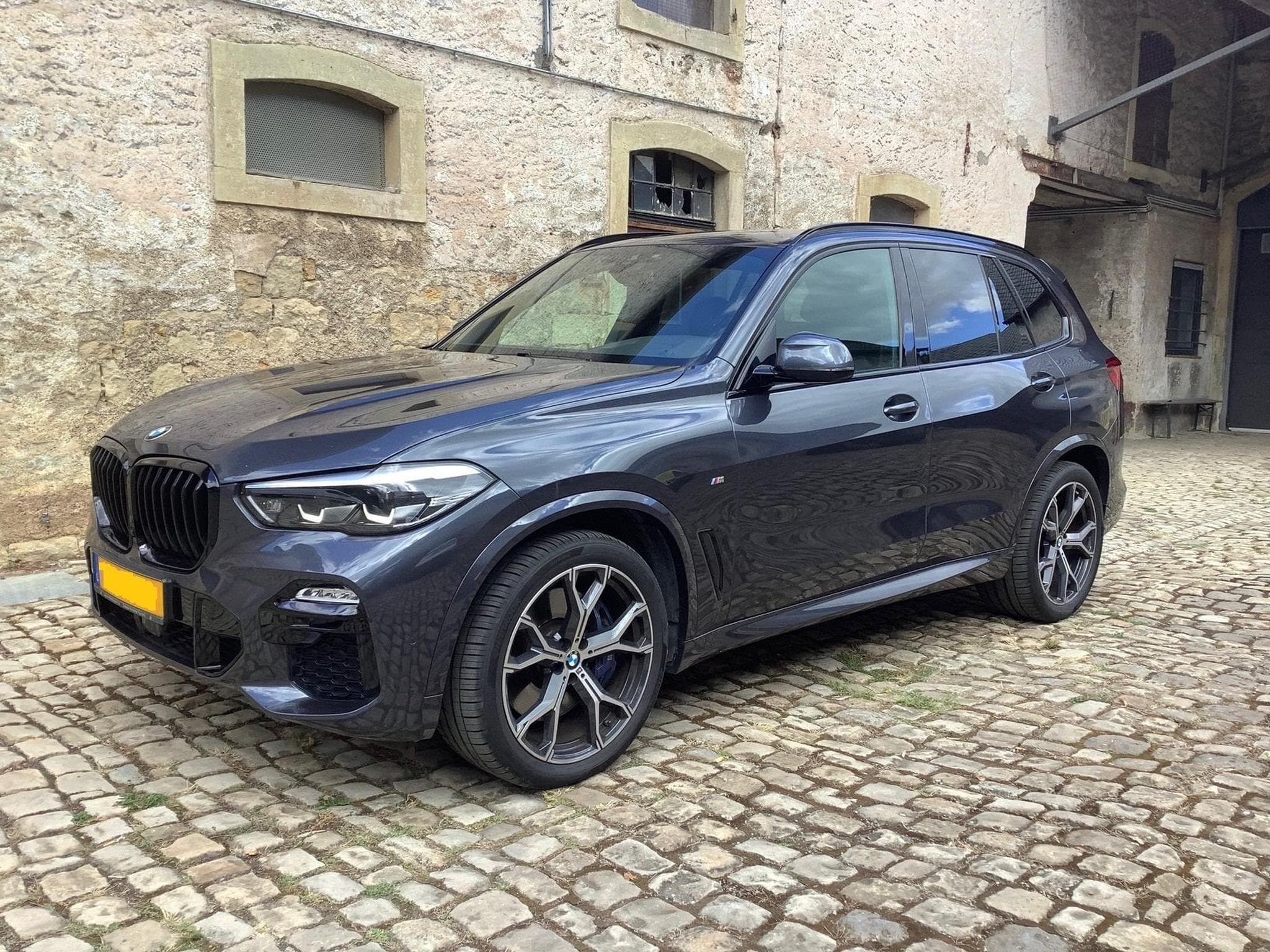 BMW X5 XDRIVE 3.0D SPORT M - 265cv (2020) - Photo 4