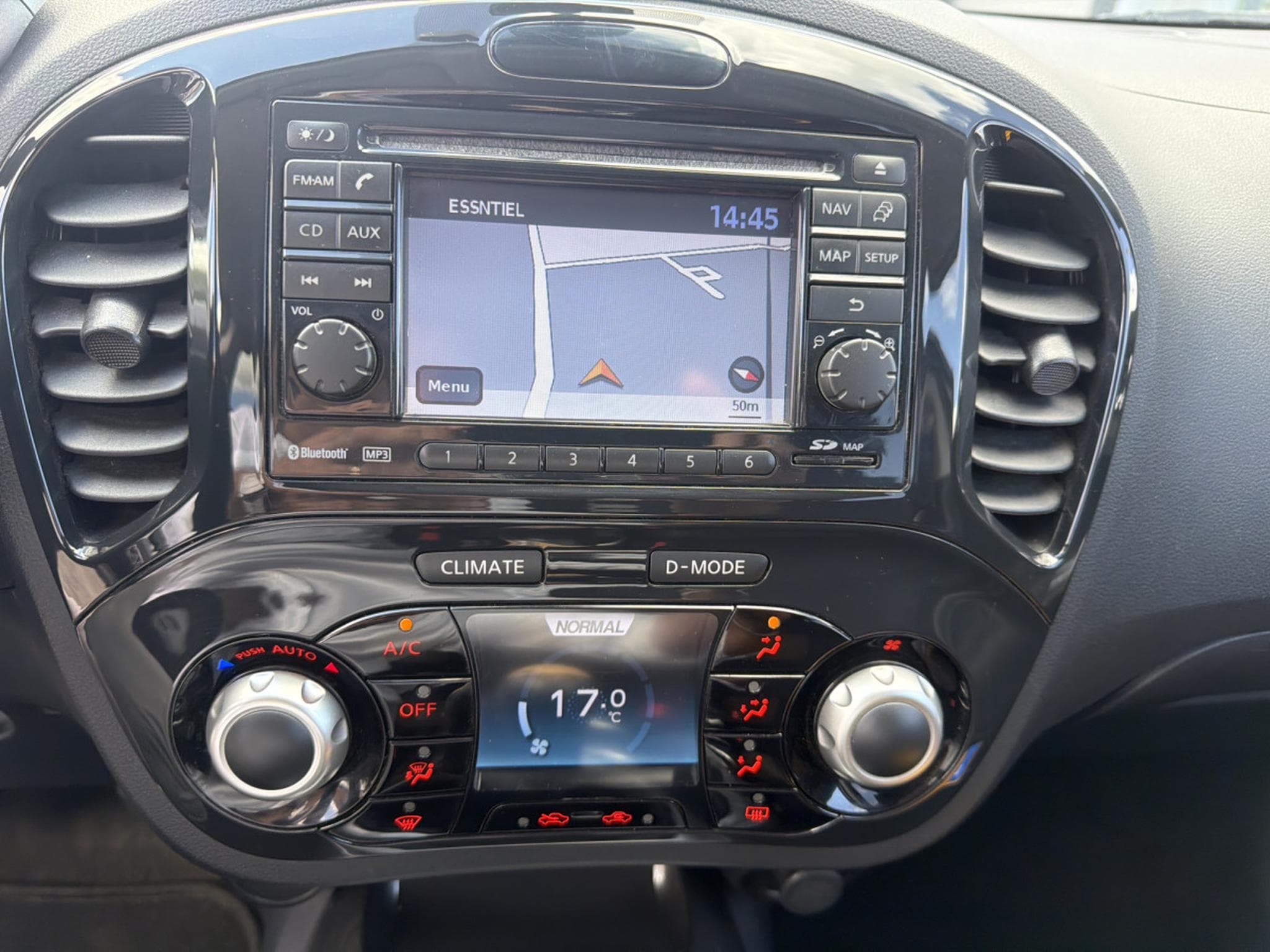 Nissan Juke 1.6 2WD 116CV (2011) - Foto 14