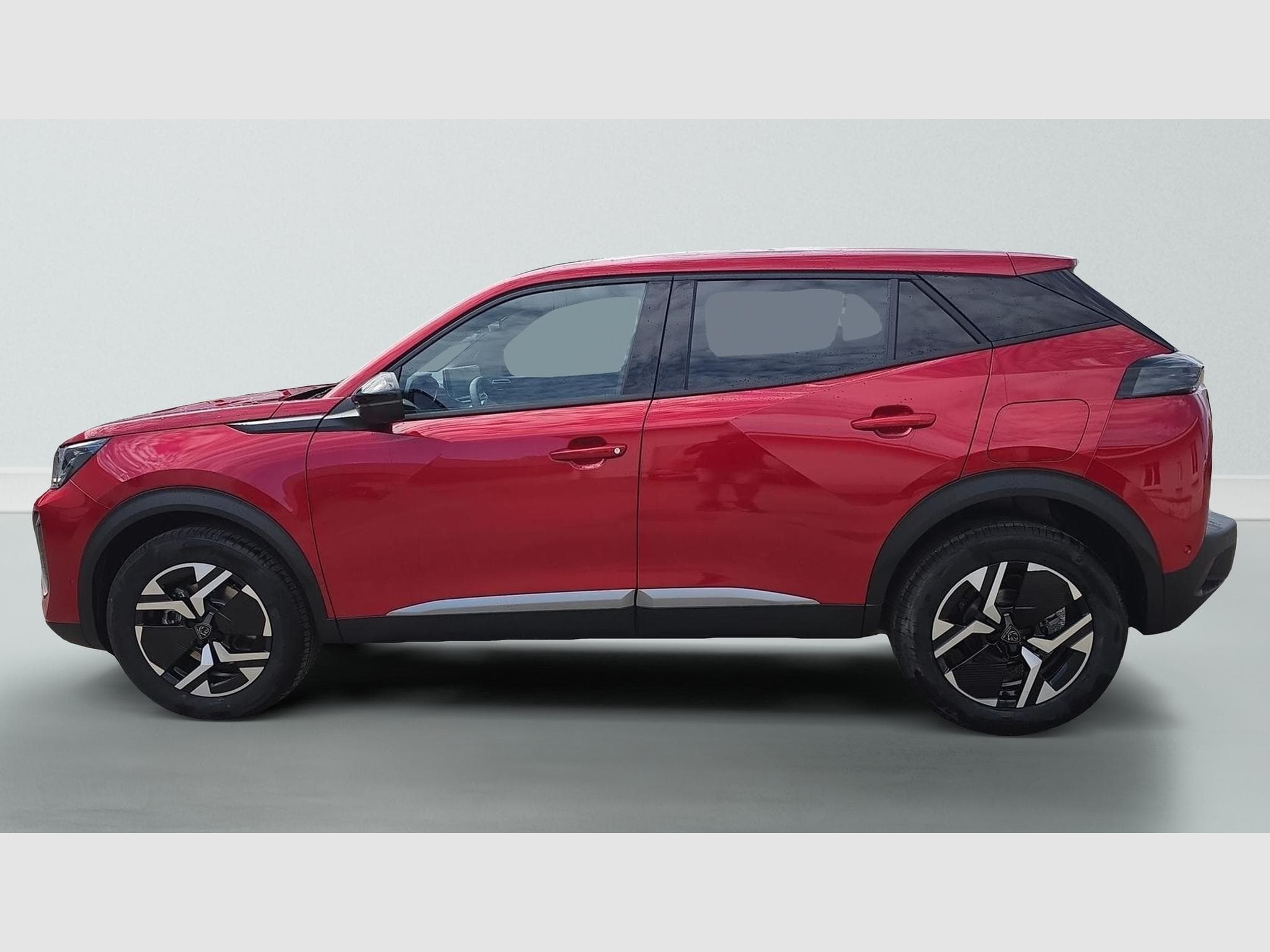 Peugeot 2008 Hybrid 145 e-DCS6 Allure (2026) - Photo 4