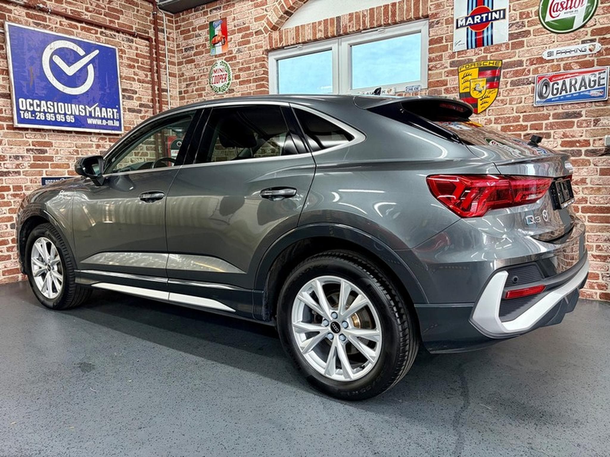 Audi Q3 Q3 Sportback 35 TFSi 1.5 150cv Auto S-LINE extérieur (2023) - Foto 2