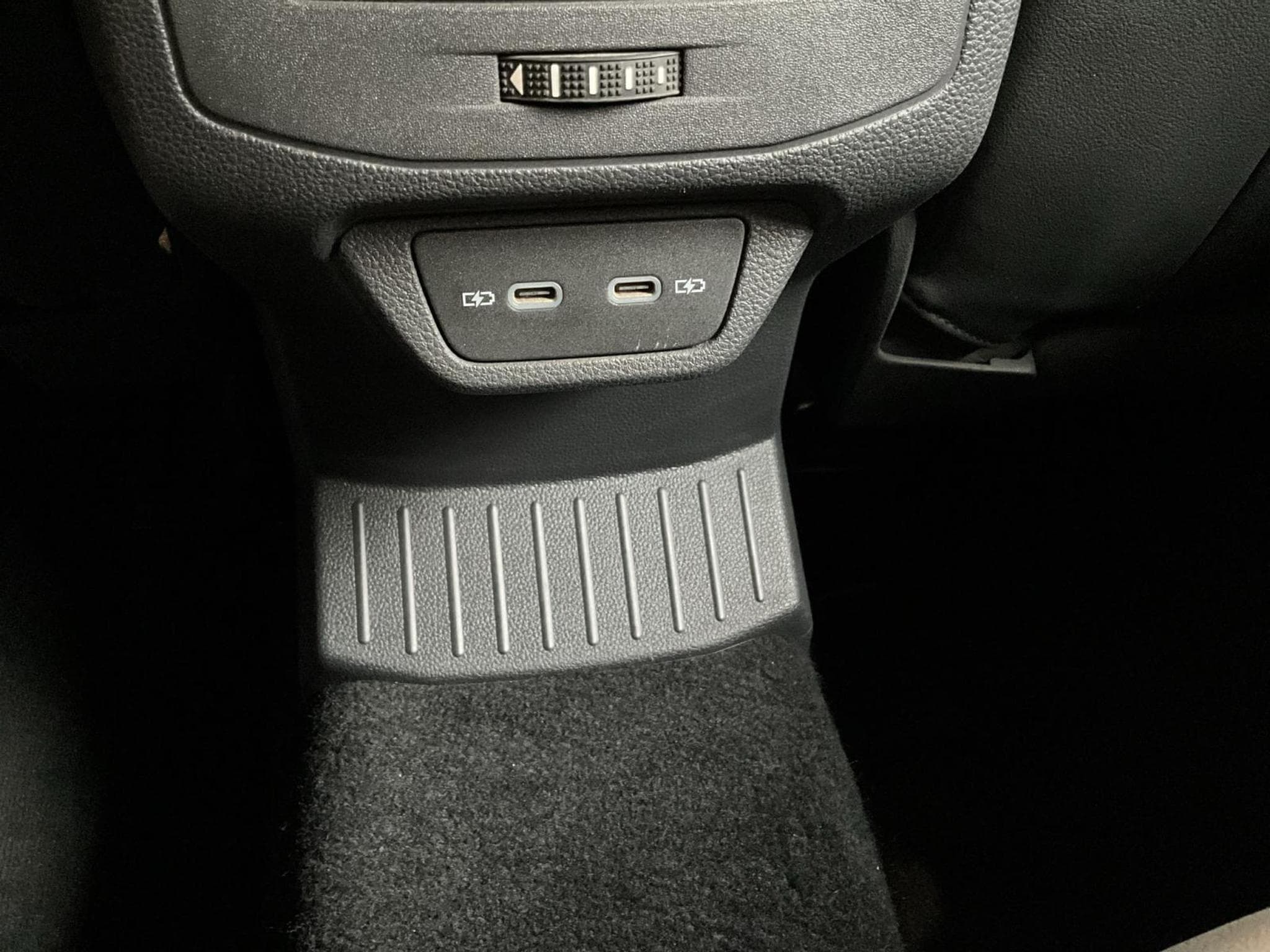 VW T-Roc Style+DSG+LM19+P.Vienna+Ahk+BeatsAudio (2023) - Photo 20