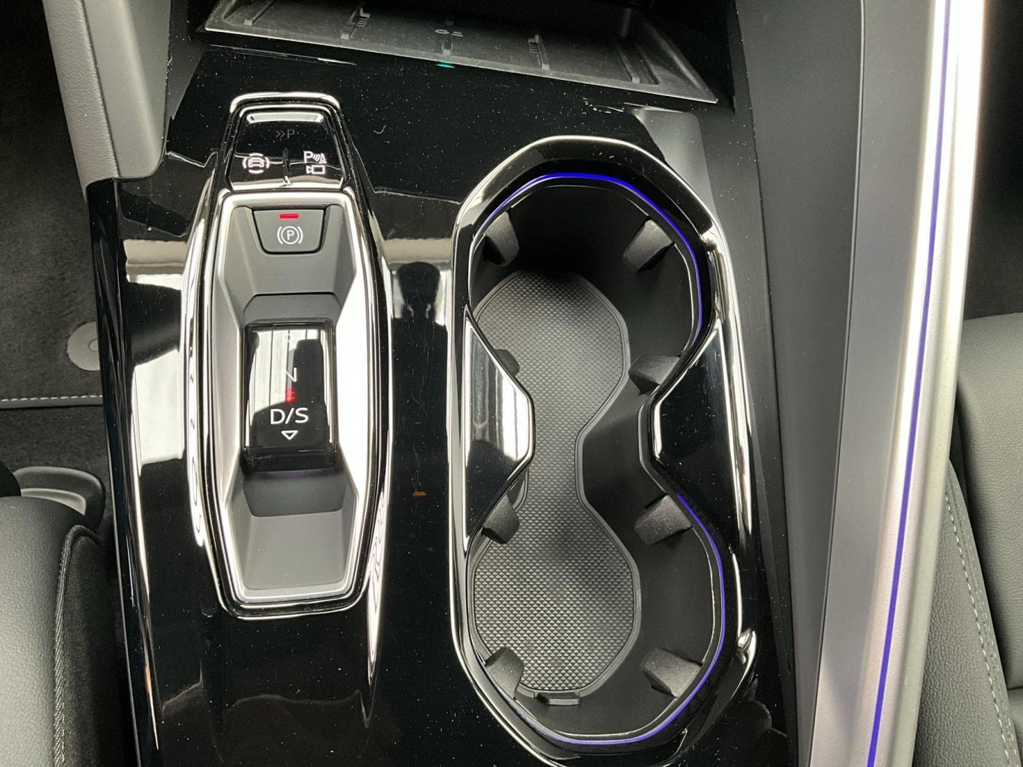 Audi Q5 SB+PHEV+Quattro+S-Tronic+Tech+P.Business+LM19+LED (2025) - Photo 12