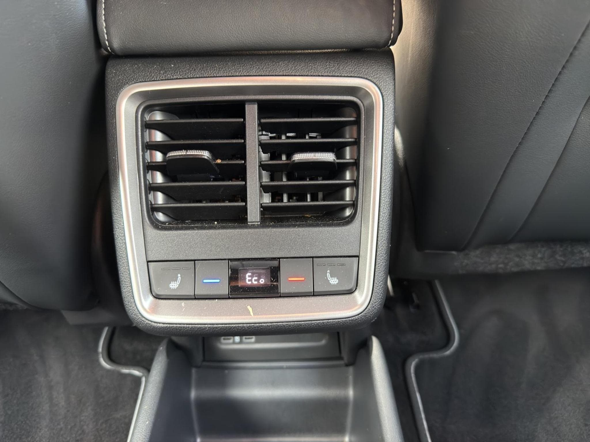 Skoda Enyaq Sportline (2026) - Photo 28