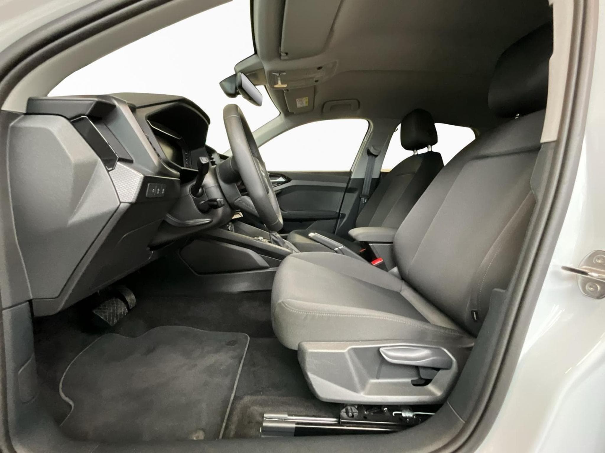 Audi A1 SB+S-Line+30TFSI+S-Tronic (2025) - Photo 9