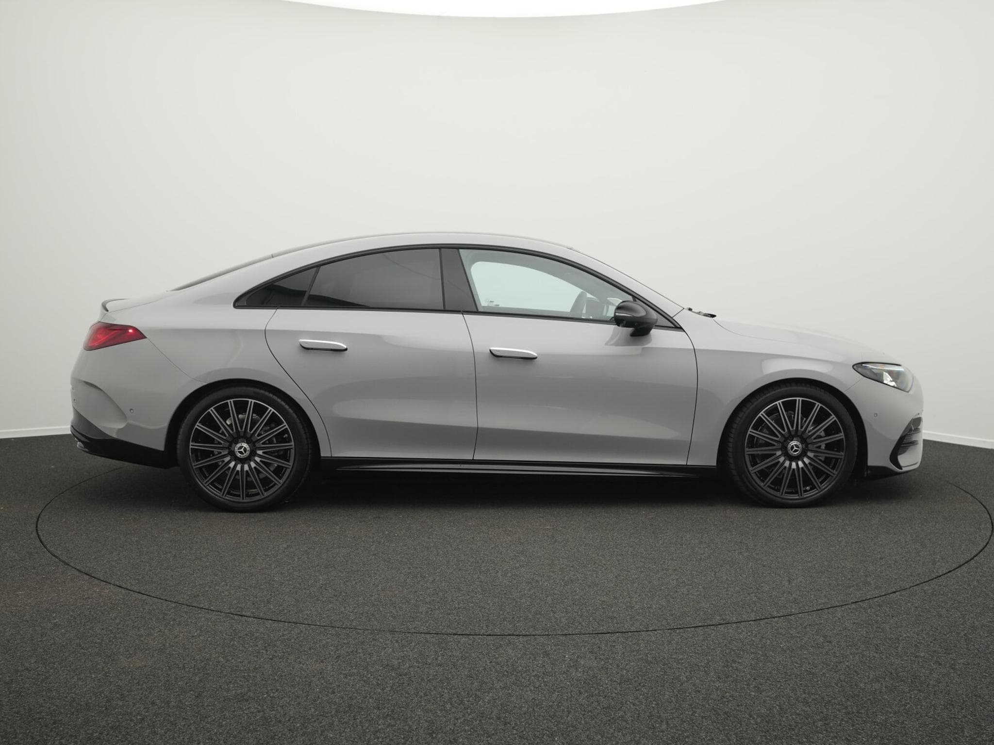 Mercedes CLA 200 Multi+Pano+Night+Memo+19" (2025) - Photo 5