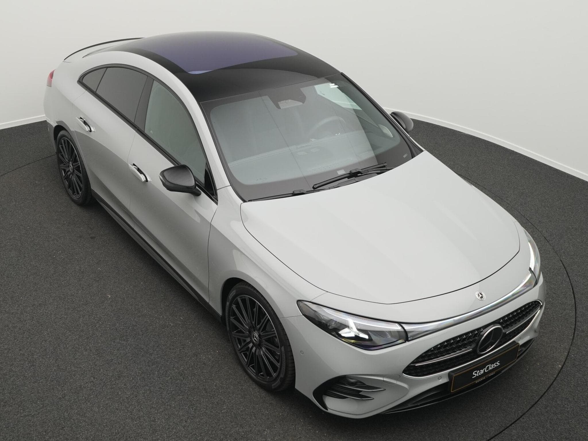 Mercedes CLA 200 Multi+Pano+Night+Memo+19" (2025) - Photo 12