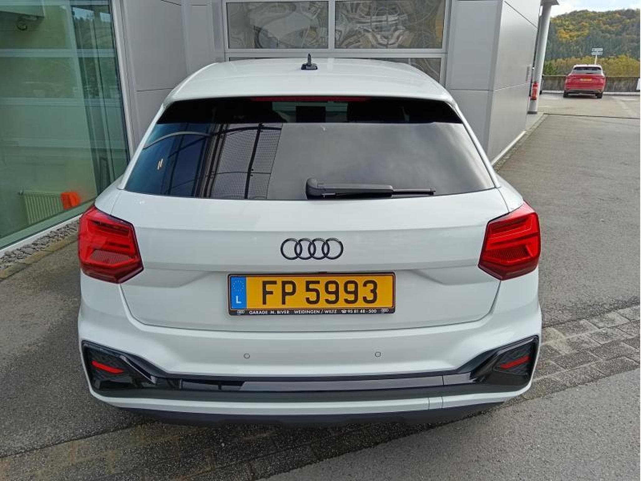 Audi Q2 S-line 35 TDI s-tronic (2024) - Photo 6