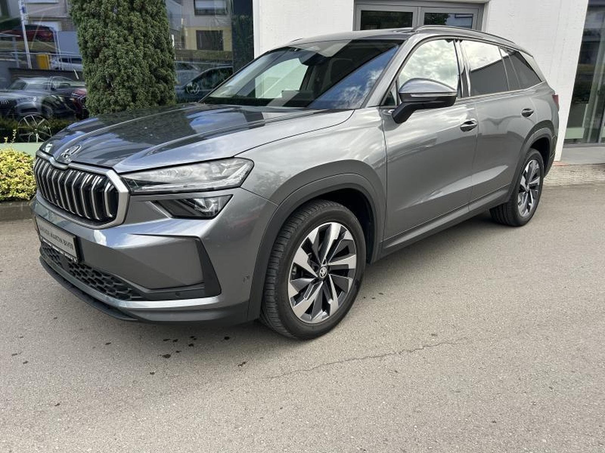 Skoda Kodiaq 4x4, 193 CV, 7 Places, cuir, toit pano, gar. 12/2024 (2024) - Photo 3