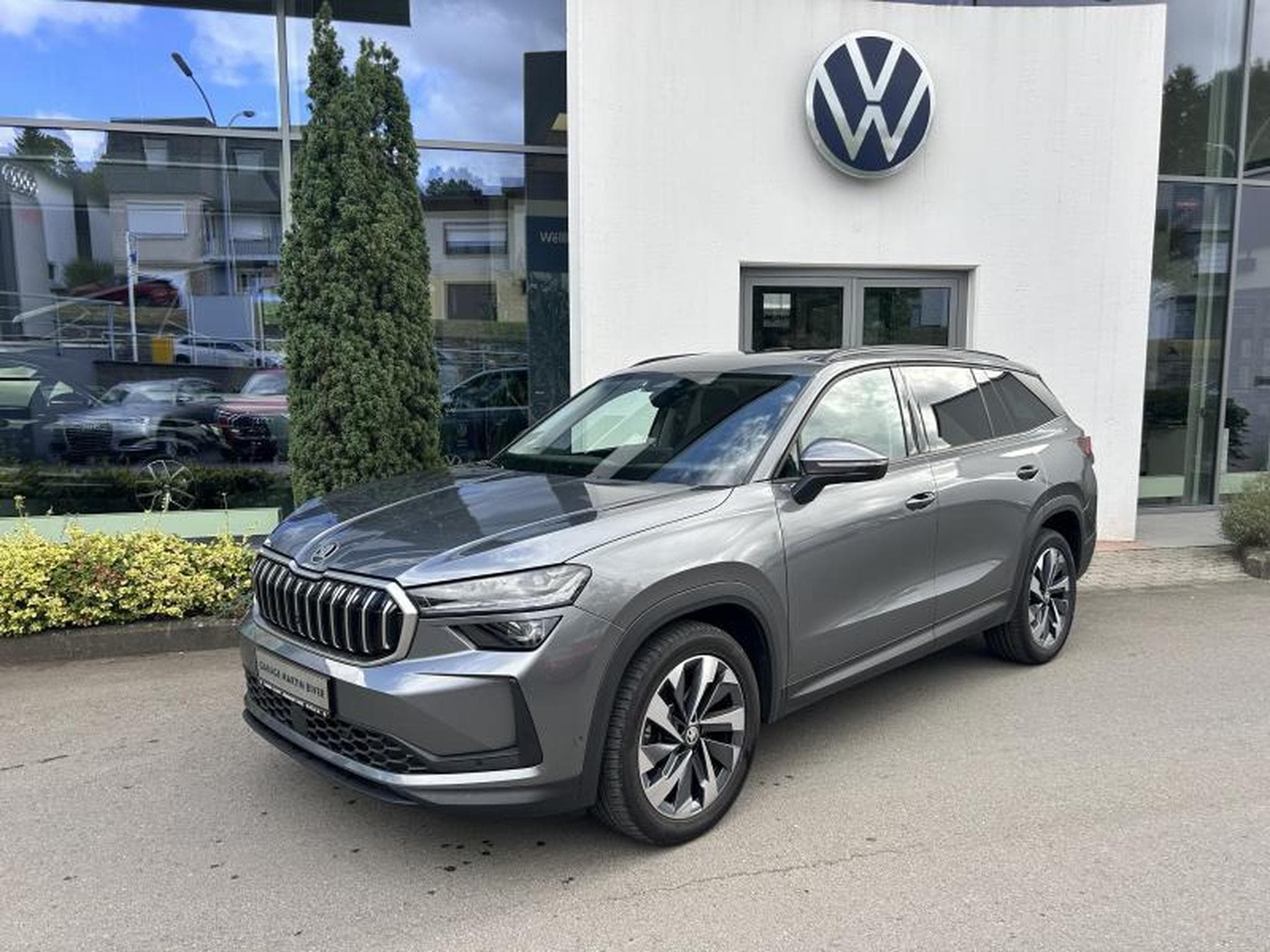 Skoda Kodiaq 4x4, 193 CV, 7 Places, cuir, toit pano, gar. 12/2024 (2024) - Photo 2