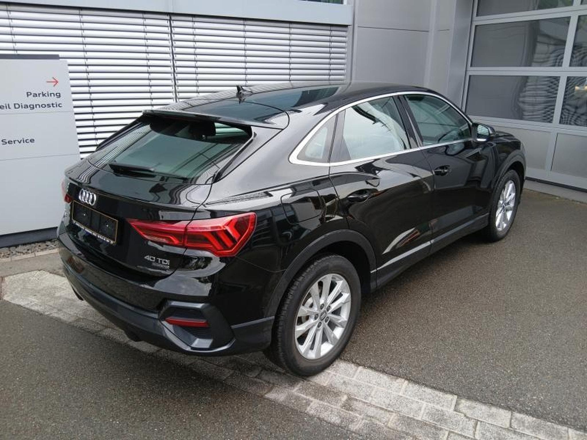 Audi Q3 Sportback 40 TDI quattro s-tronic (2020) - Photo 4