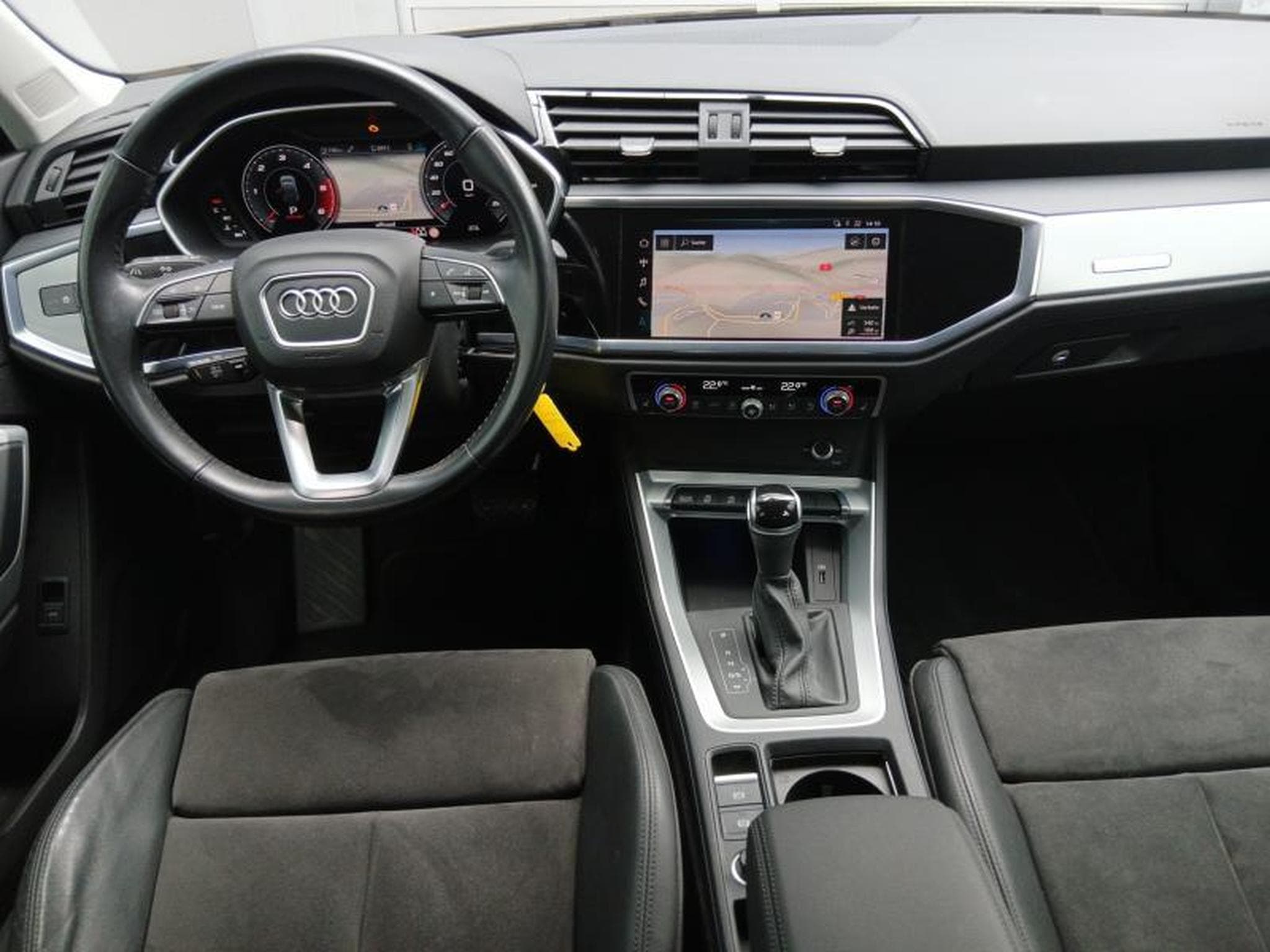 Audi Q3 Sportback 40 TDI quattro s-tronic (2020) - Photo 8