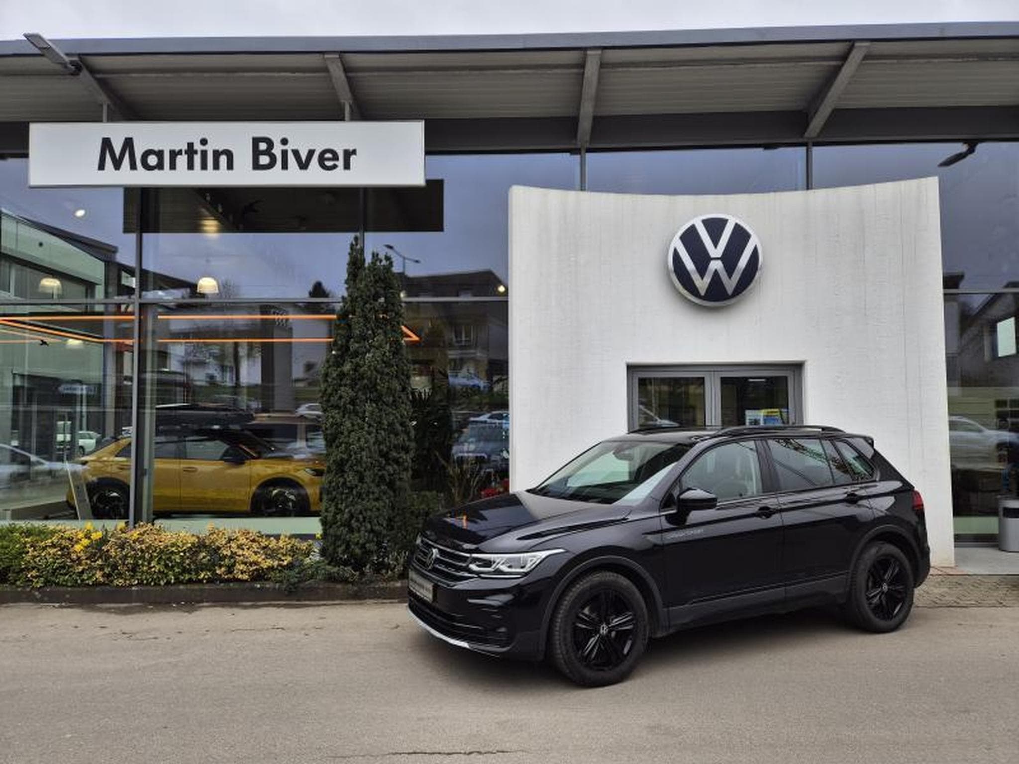 VW Tiguan 4x4, 150 CV, DSG, GPS, App Con, Att. Rem, Urban Sport (2022) - Photo 1