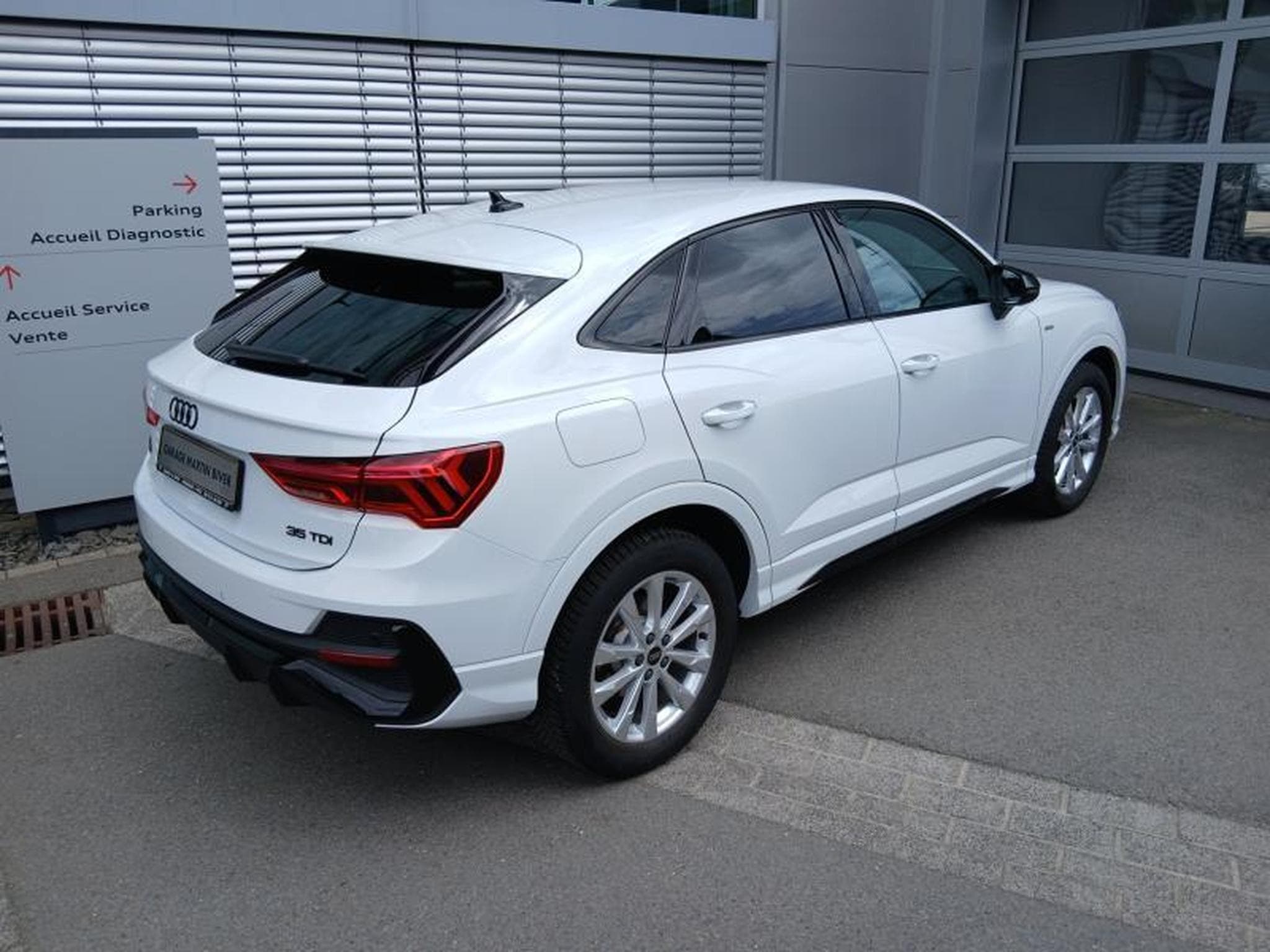 Audi Q3 Sportback S-line 35 TDI s-tronic (2025) - Photo 4