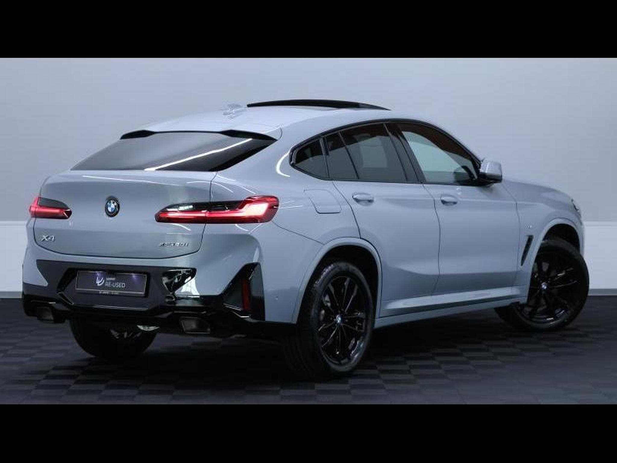 BMW X4 M SPORT Edition xDrive 20i 184 Steptronic (2022) - Foto 5