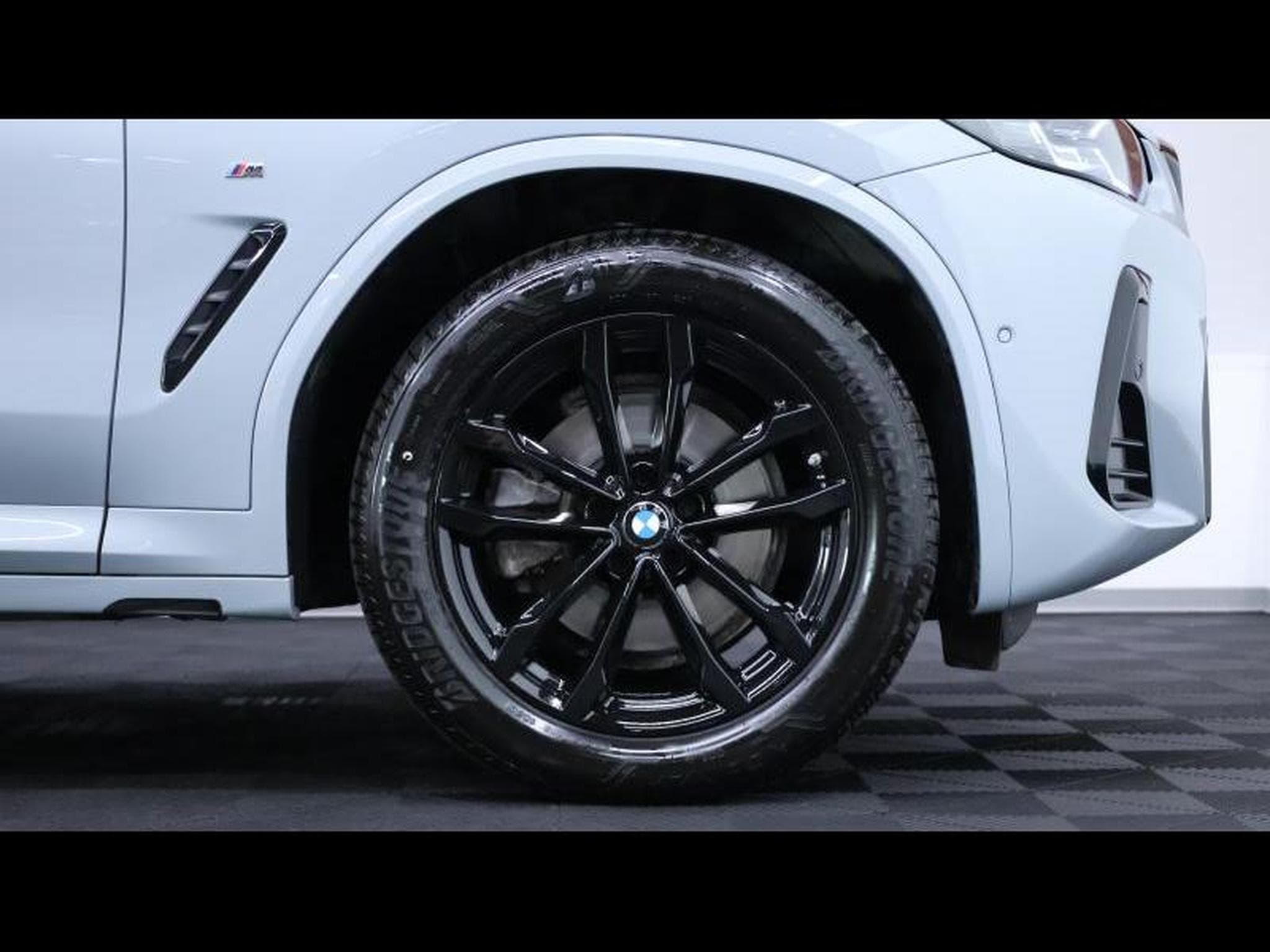BMW X4 M SPORT Edition xDrive 20i 184 Steptronic (2022) - Foto 11