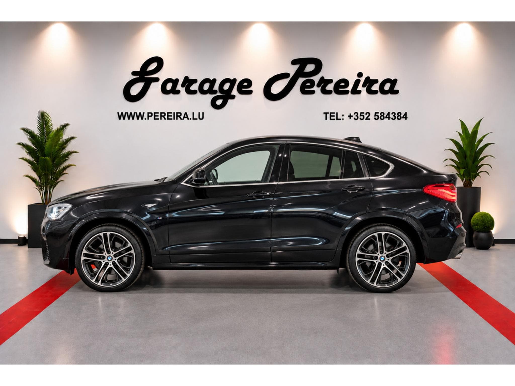 BMW X4 20i XDRIVE M SPORT PAKET CUIR NAVI 1 HAND (2016) - Photo 3