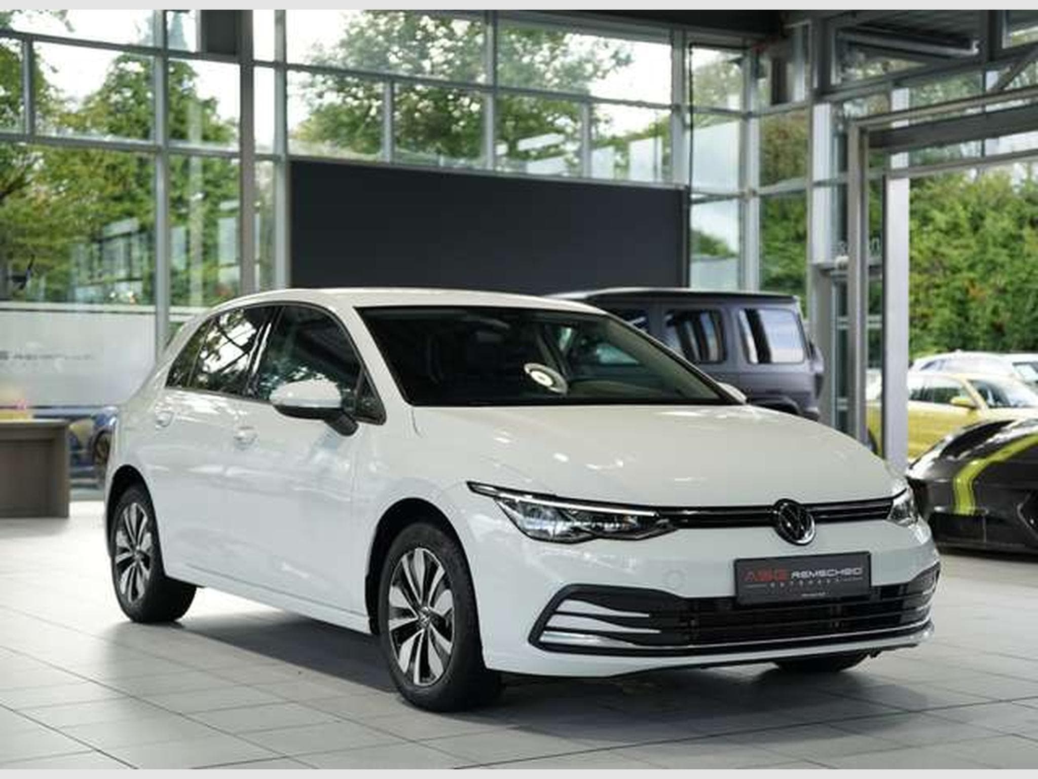 VW Golf 2.0 TDI Move *ACC *Kamera *AHK *Digital (2024) - Photo 5