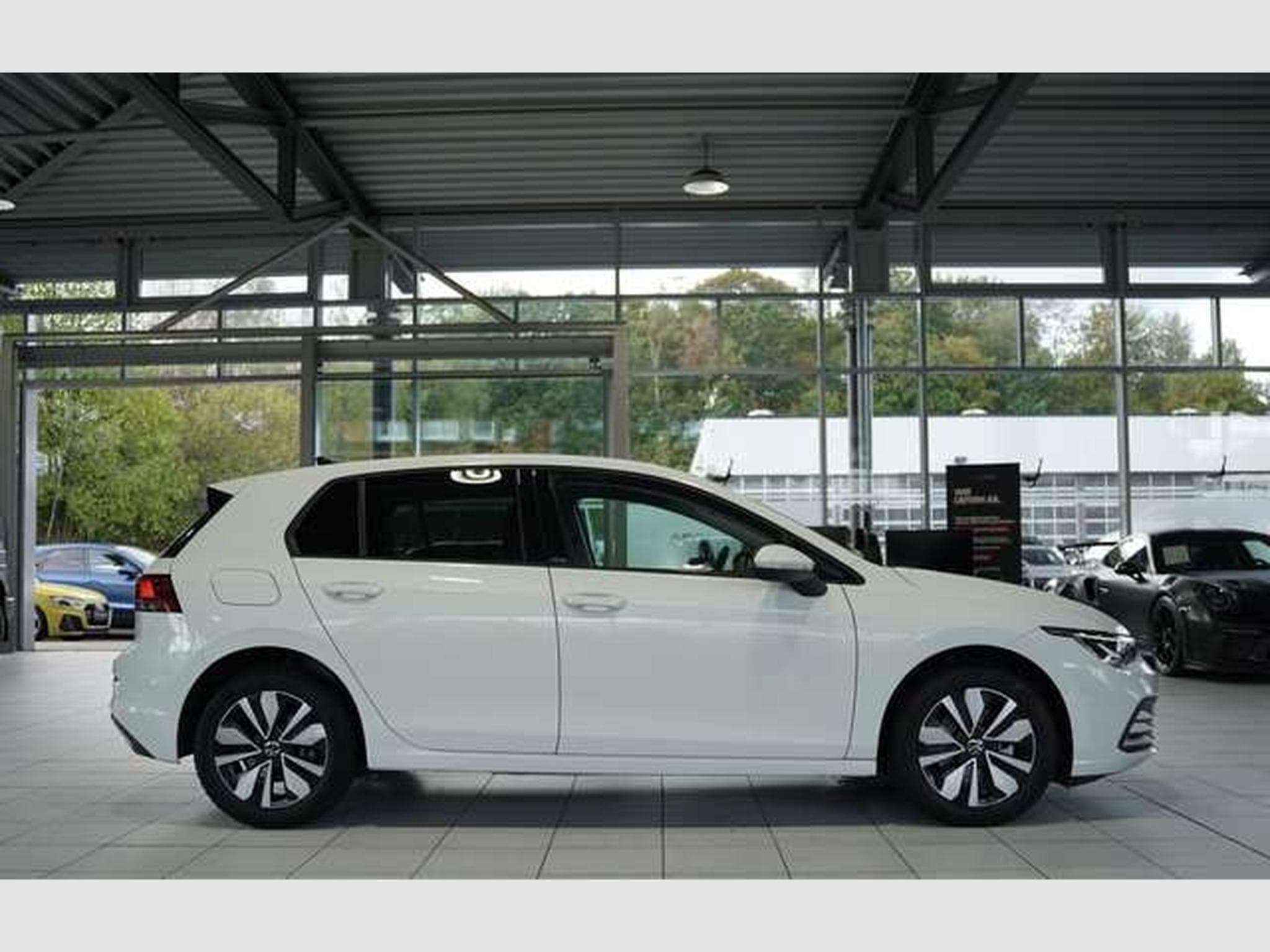 VW Golf 2.0 TDI Move *ACC *Kamera *AHK *Digital (2024) - Photo 6