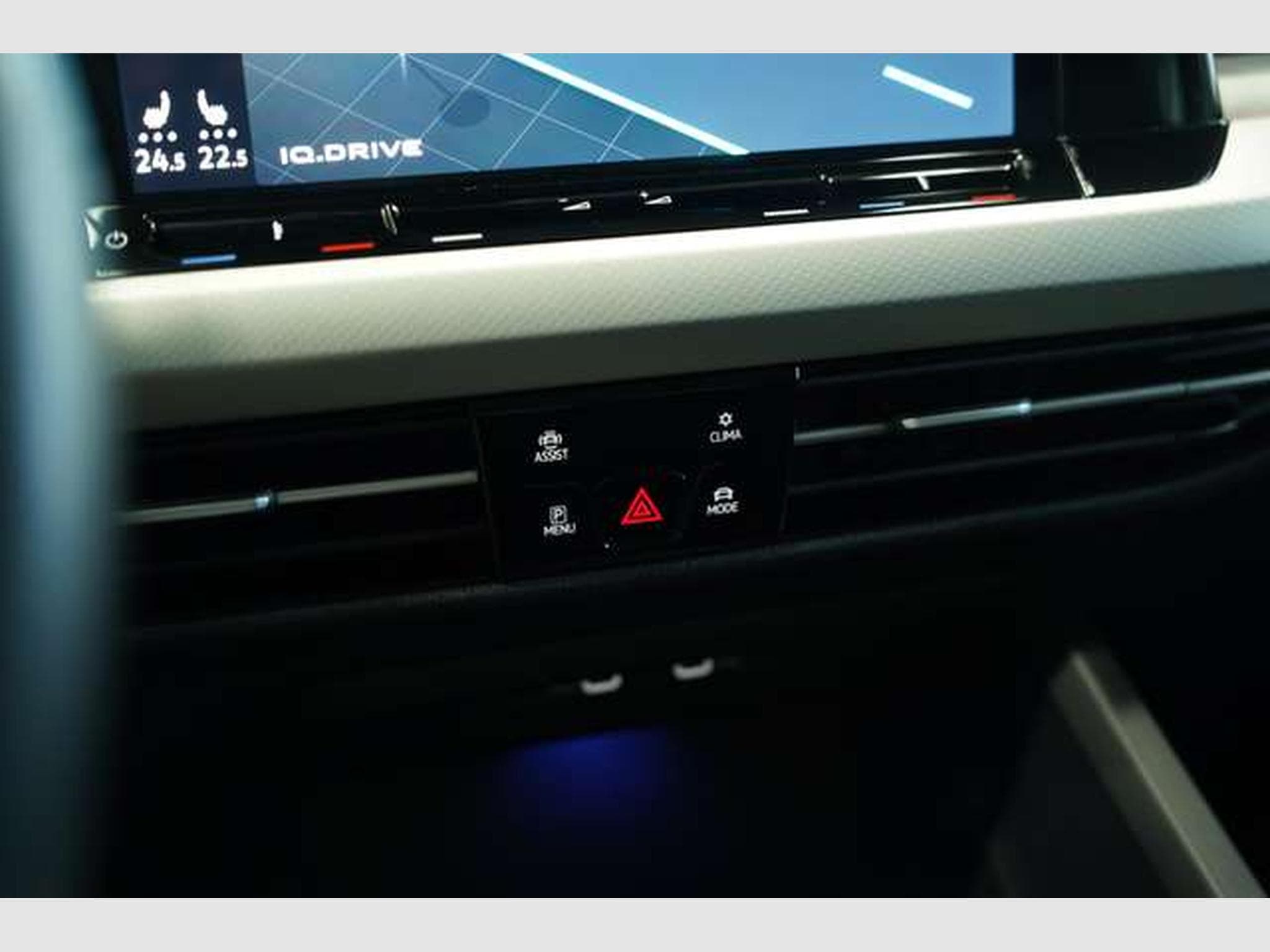 VW Golf 2.0 TDI Move *ACC *Kamera *AHK *Digital (2024) - Photo 33
