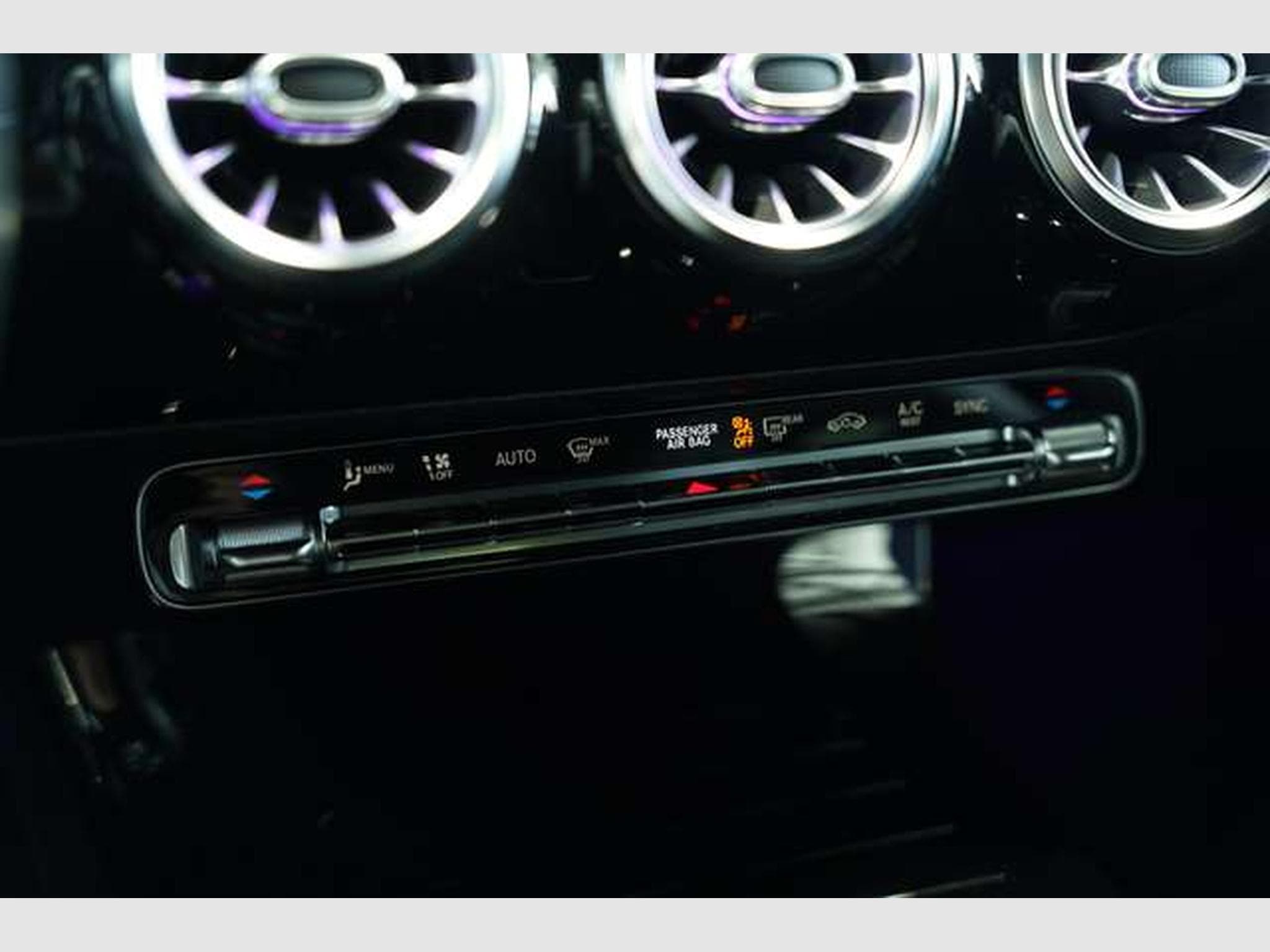 Mercedes CLA 220 d AMG Line *BURM *Digital (2020) - Photo 33