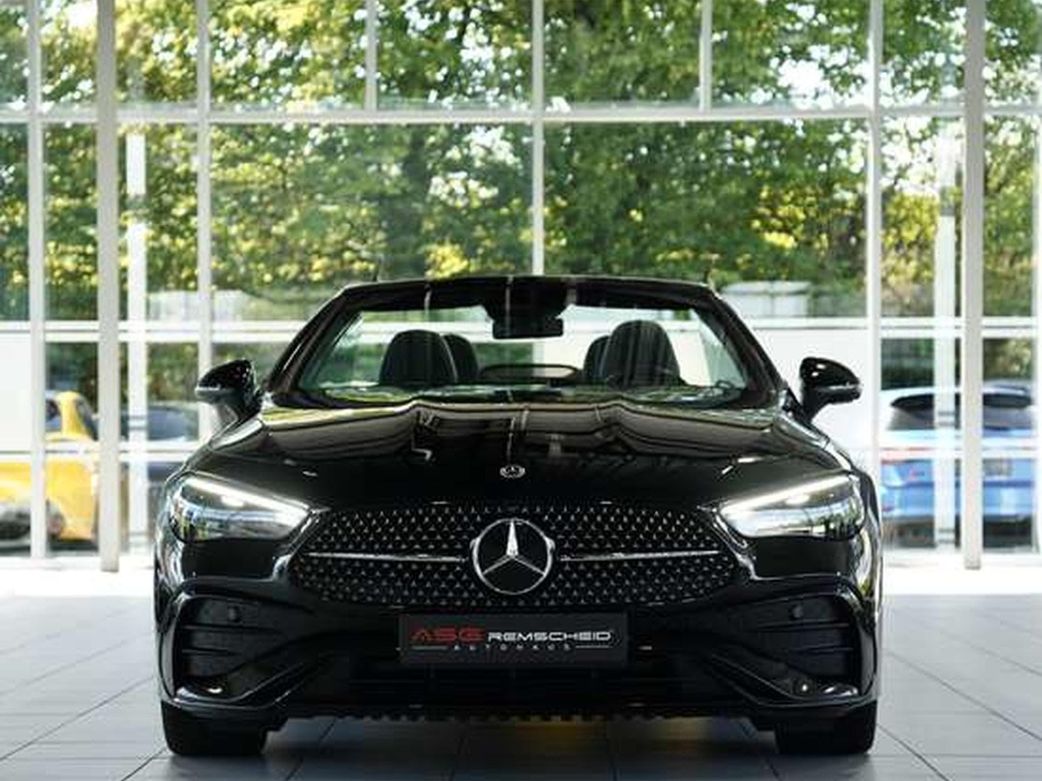 Mercedes CLE 300 4M Cabrio AMG Premium+ *20*Night*Carbon (2024) - Photo 4